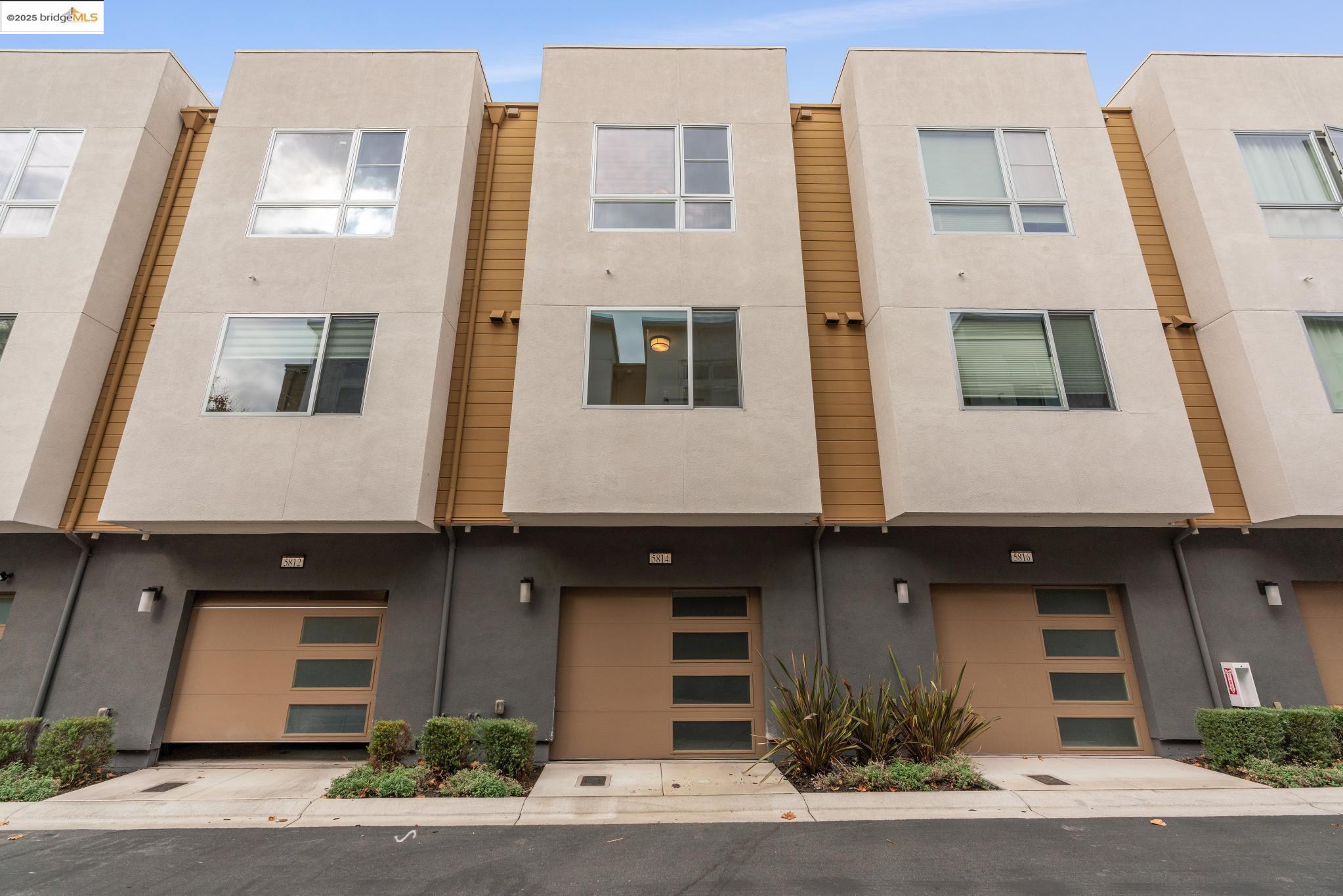 Detail Gallery Image 36 of 43 For 5814 El Dorado Ave, El Cerrito,  CA 94530 - 3 Beds | 3 Baths