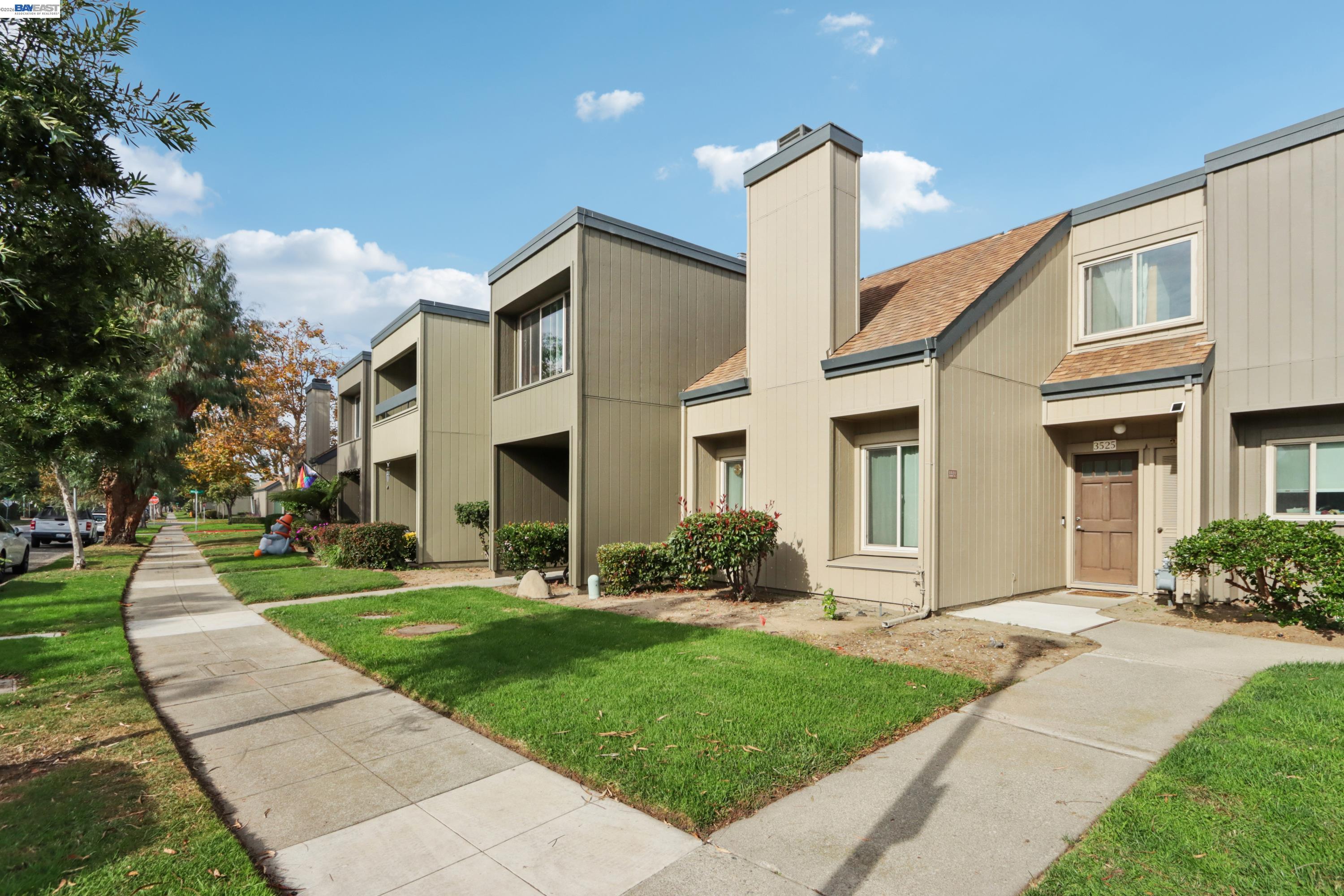 Detail Gallery Image 16 of 16 For 3523 Oleander Ave, Alameda,  CA 94502 - 2 Beds | 1/1 Baths