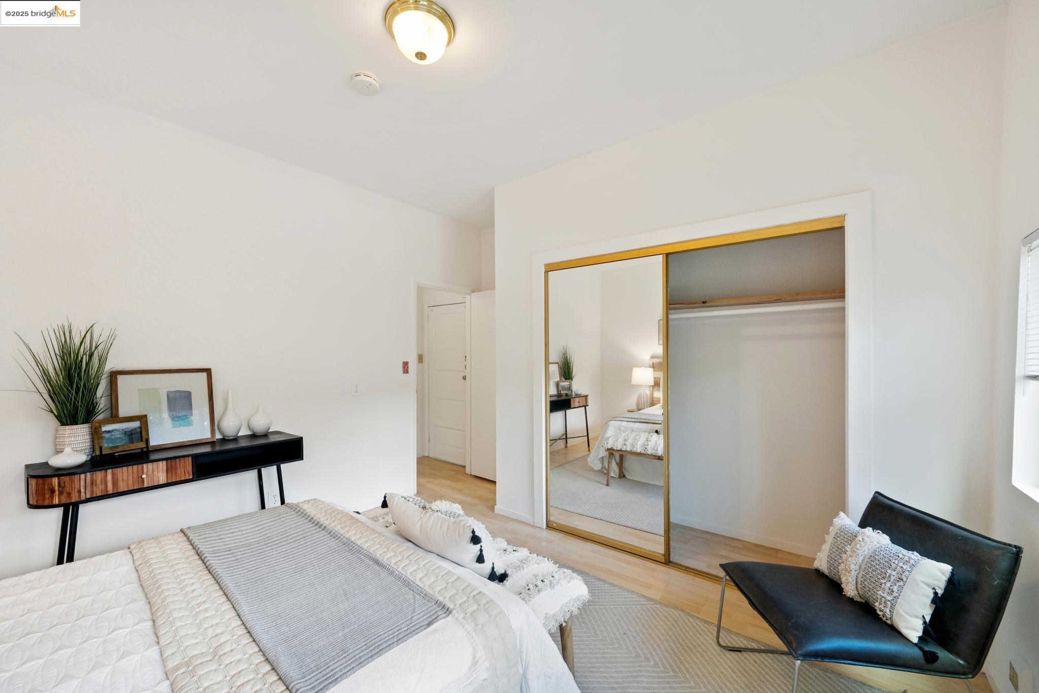 Detail Gallery Image 24 of 46 For 1420 E 33rd St, Oakland,  CA 94602 - 3 Beds | 1 Baths