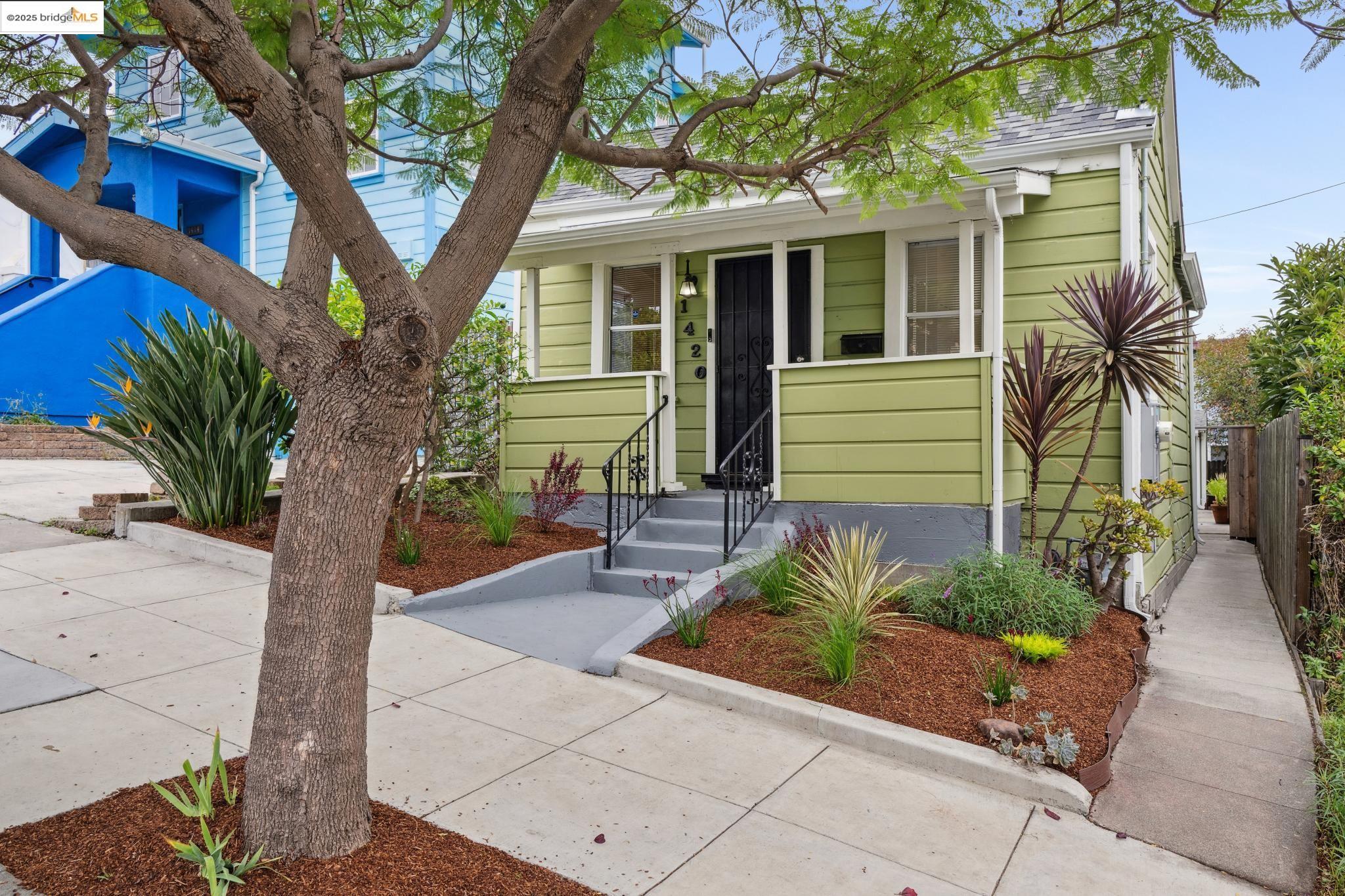 Detail Gallery Image 45 of 46 For 1420 E 33rd St, Oakland,  CA 94602 - 3 Beds | 1 Baths