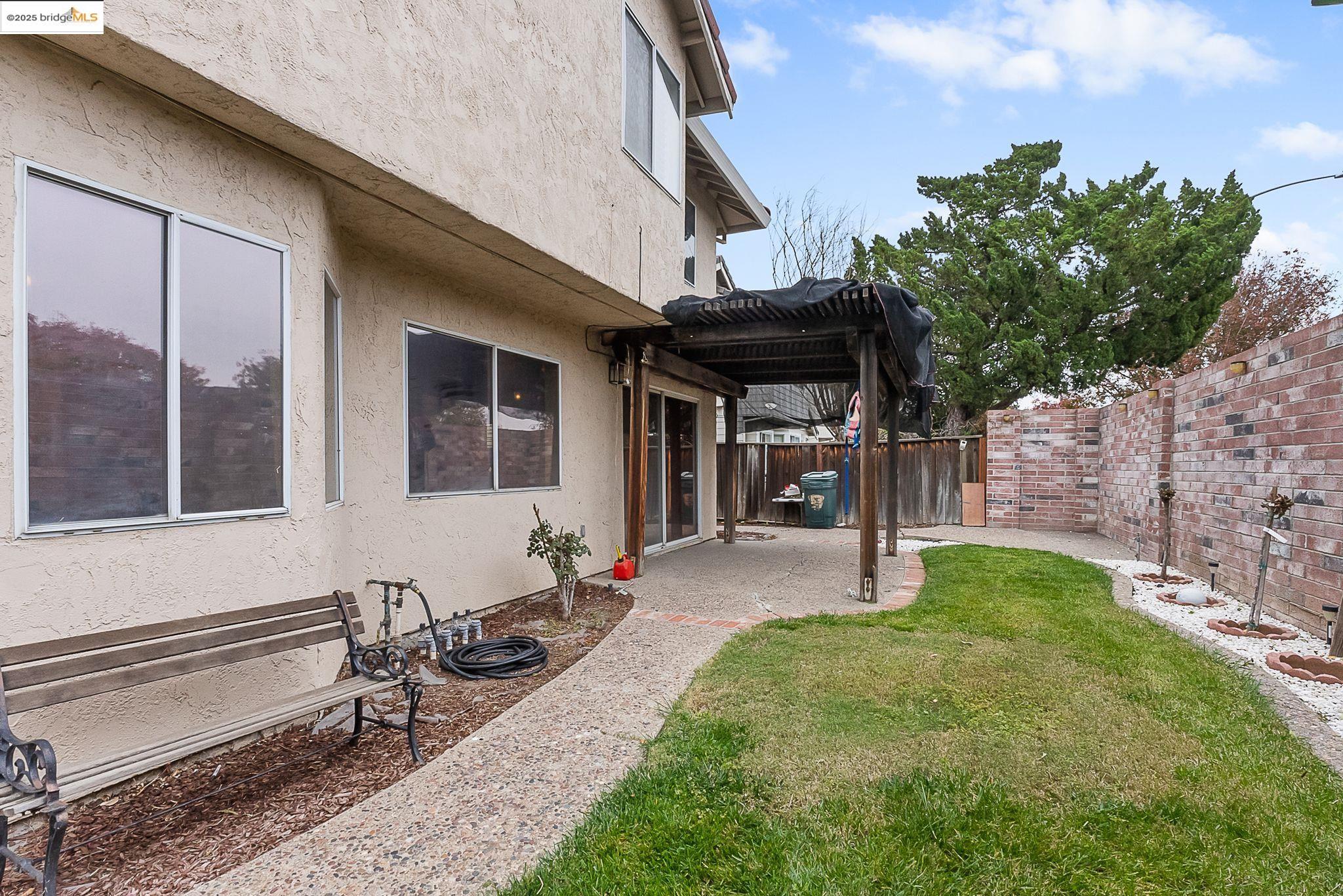 Detail Gallery Image 29 of 35 For 1974 Paradise Valley Ct, Tracy,  CA 95376 - 3 Beds | 2/1 Baths