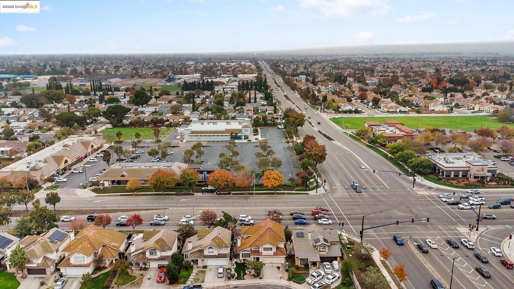 Detail Gallery Image 32 of 35 For 1974 Paradise Valley Ct, Tracy,  CA 95376 - 3 Beds | 2/1 Baths