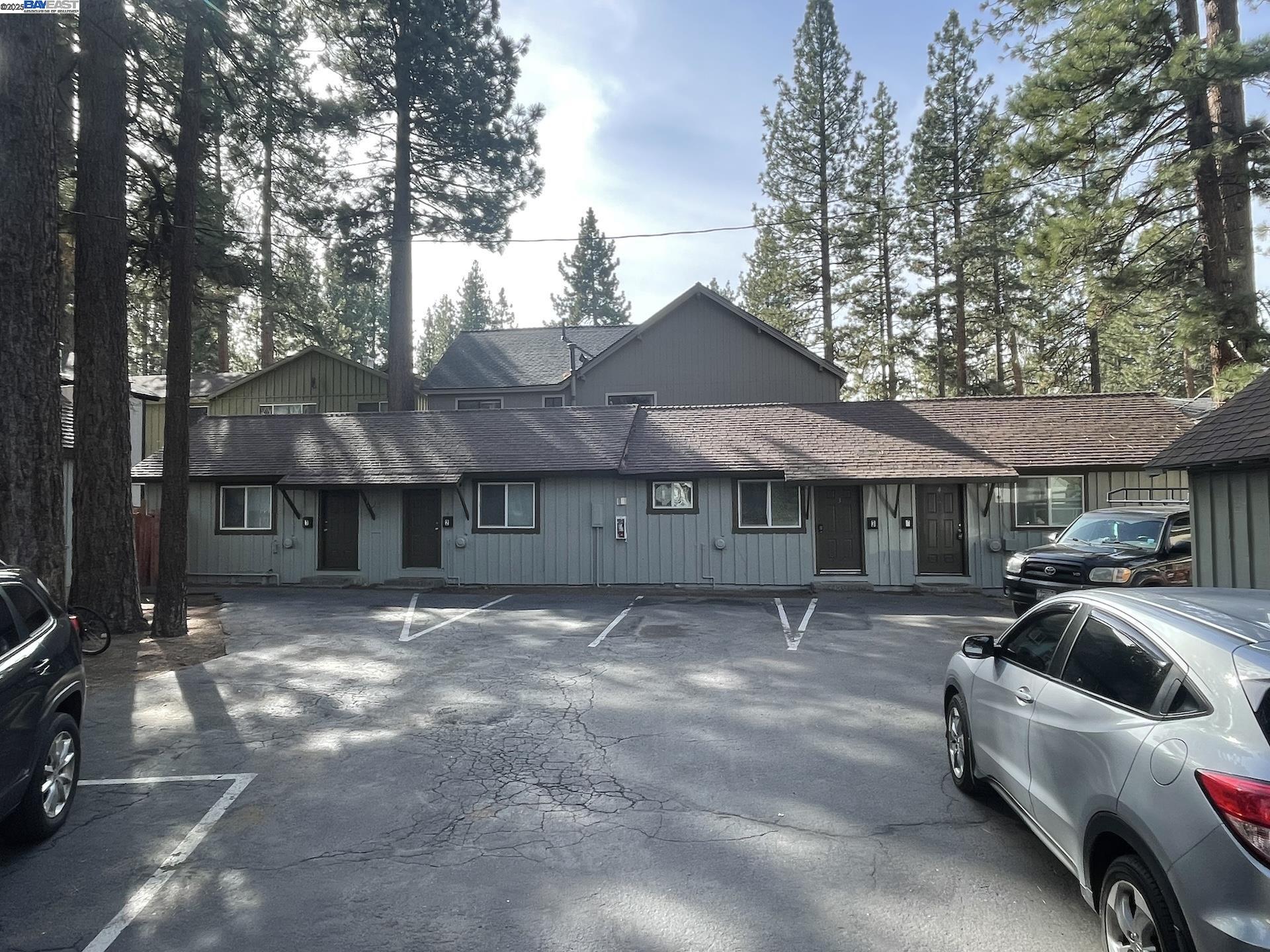 1036 Moss Rd, South Lake Tahoe, CA, 96150