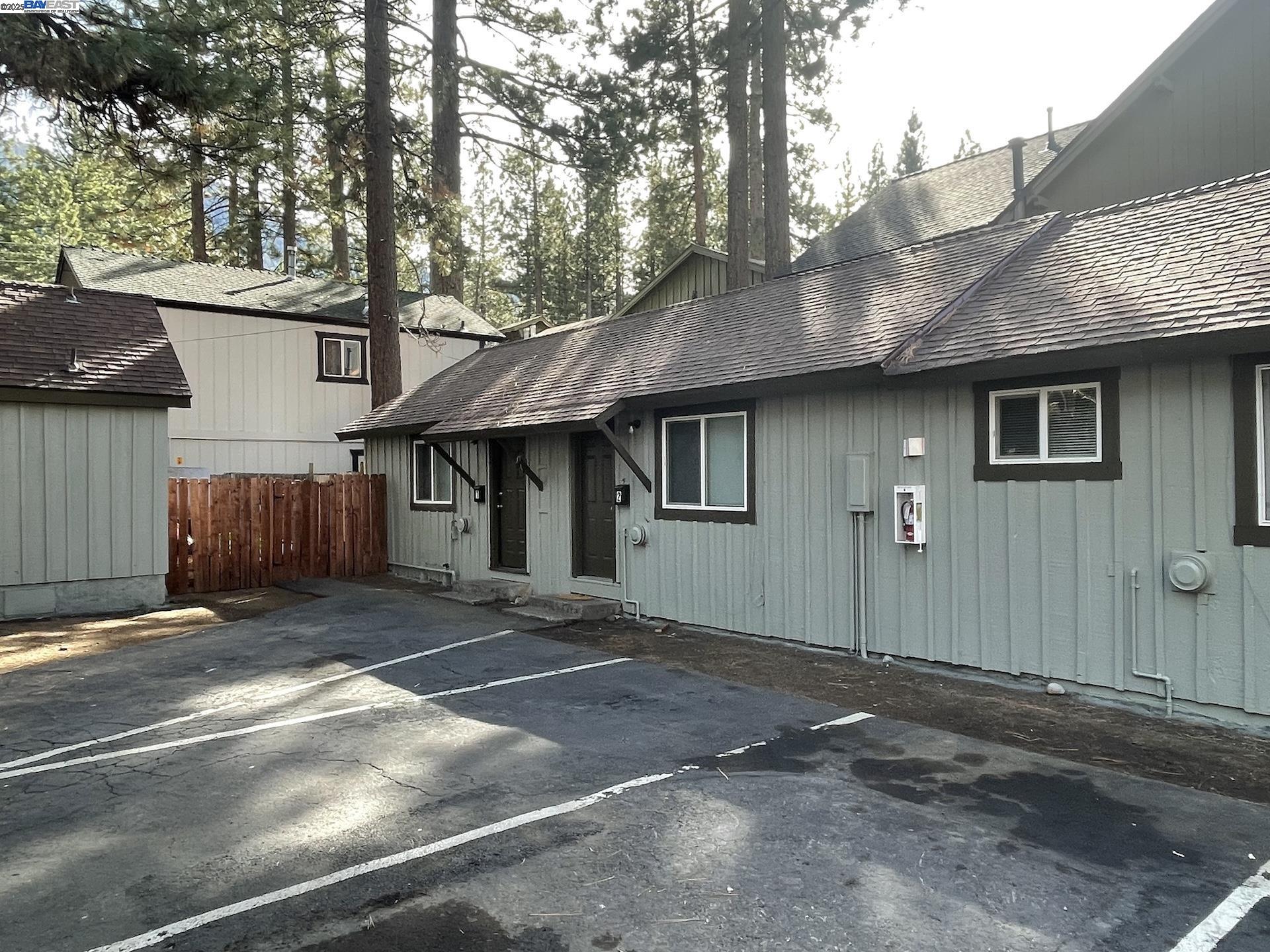 1036 Moss Rd, South Lake Tahoe, CA, 96150