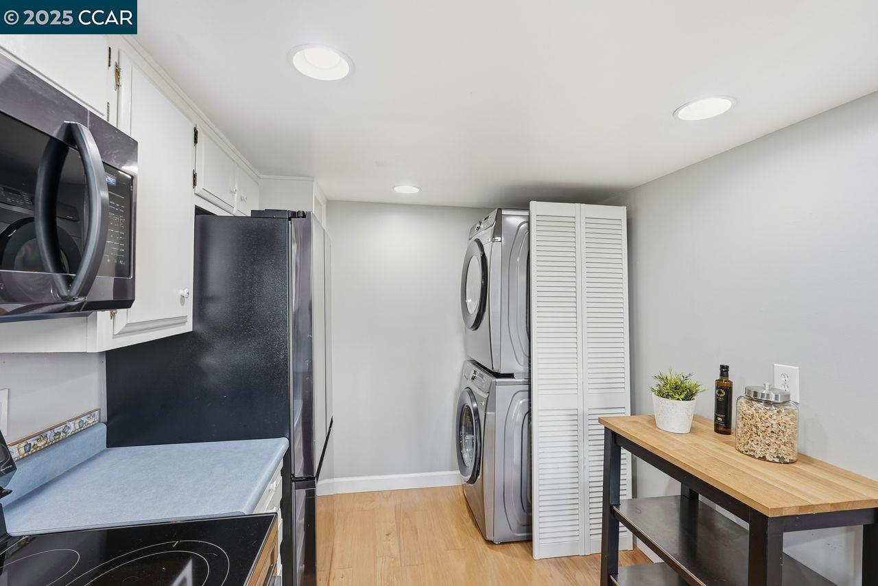 Photo #20: 41117611 Listing: Photo #20