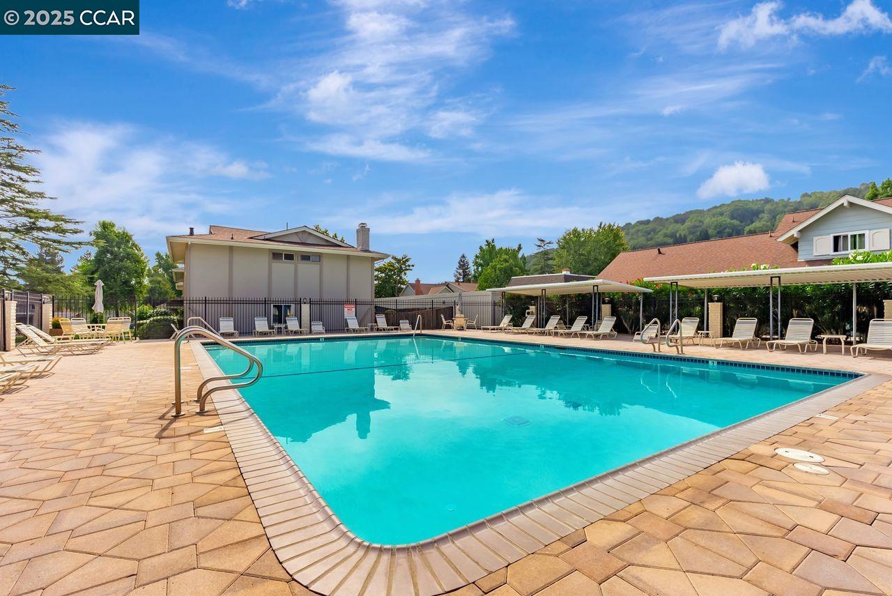 Photo #40: 41117611 Listing: Photo #40