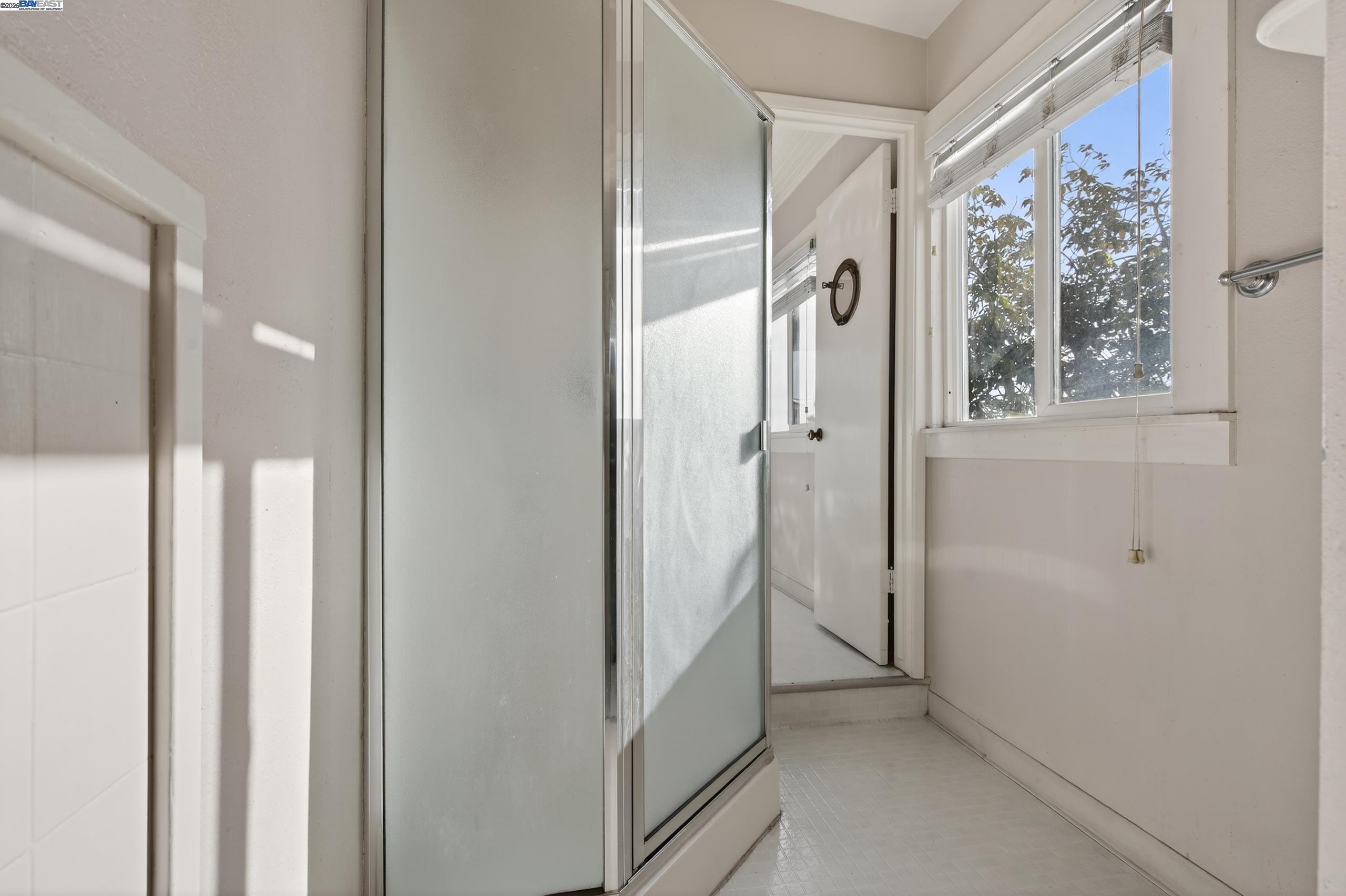 1011 11Th St, Oakland, CA, 94606