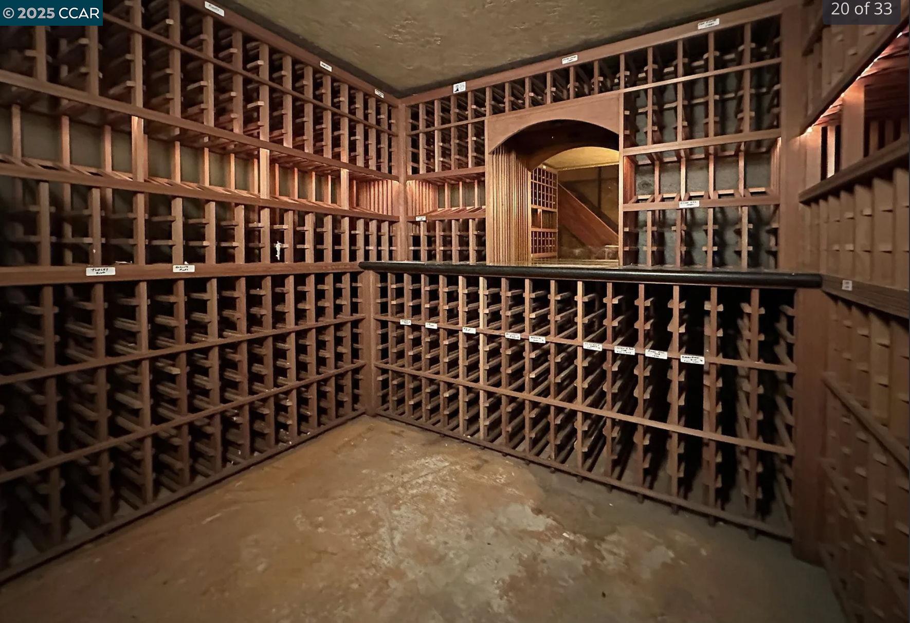 Detail Gallery Image 12 of 42 For 230 Moraga Way, Orinda,  CA 94563-3837 - 3 Beds | 3 Baths