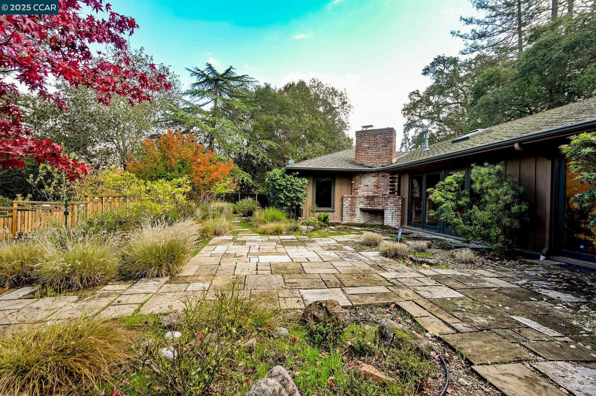 Detail Gallery Image 29 of 42 For 230 Moraga Way, Orinda,  CA 94563-3837 - 3 Beds | 3 Baths