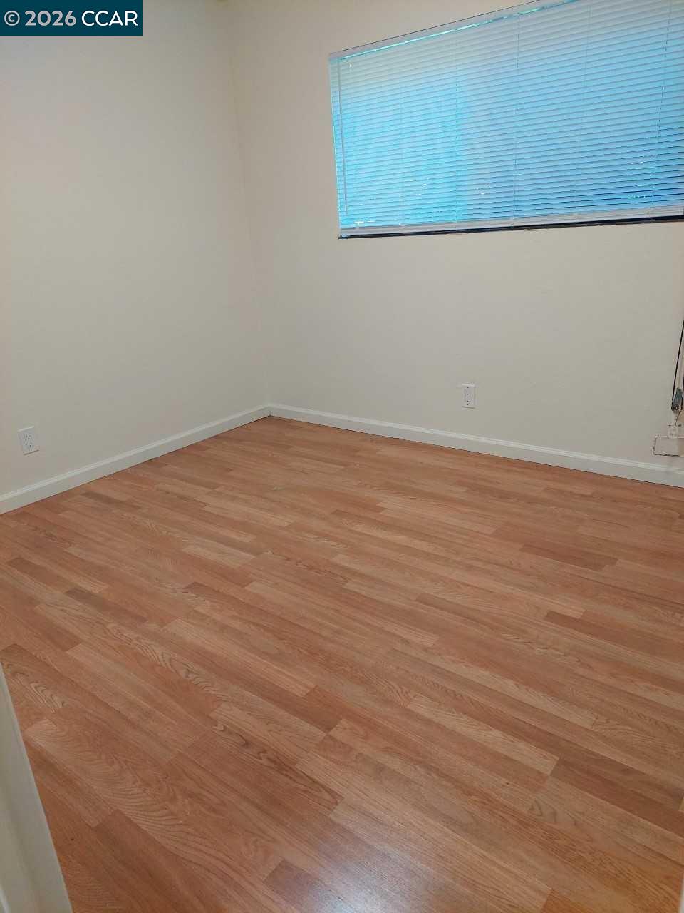 Detail Gallery Image 4 of 5 For 124 Benson Ave, Vallejo,  CA 94590 - 2 Beds | 1 Baths