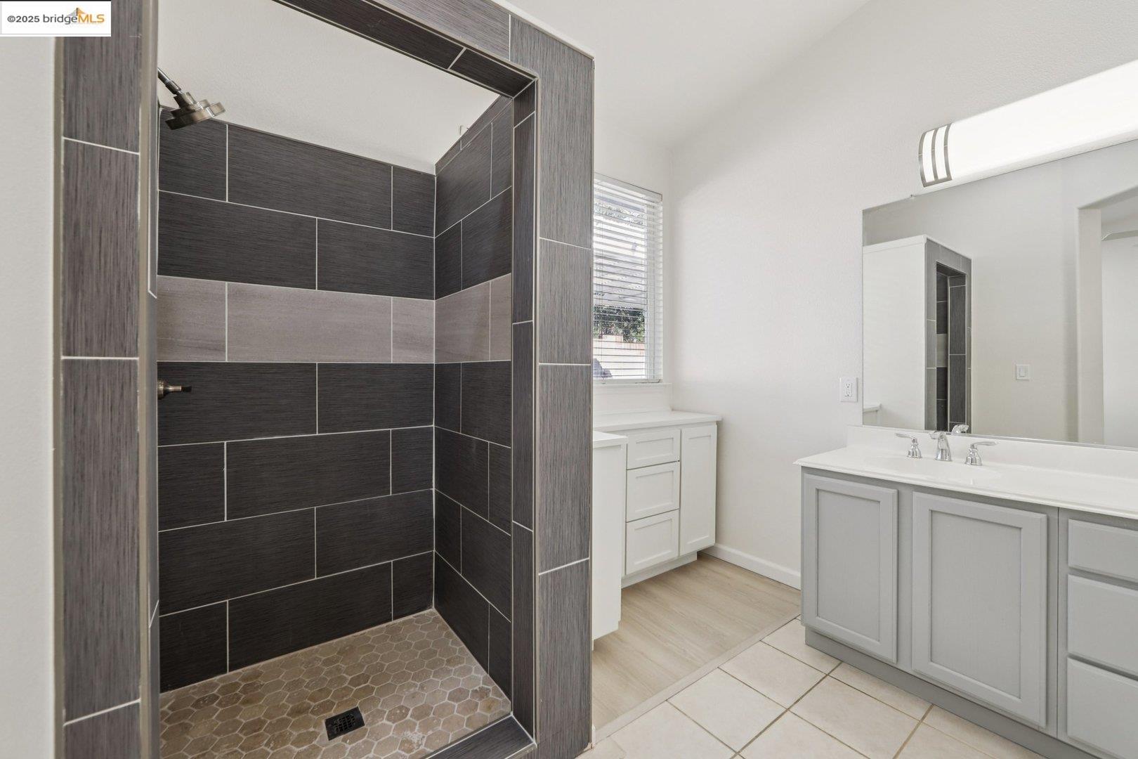 711 Thompsons DR, Brentwood, CA, 94513