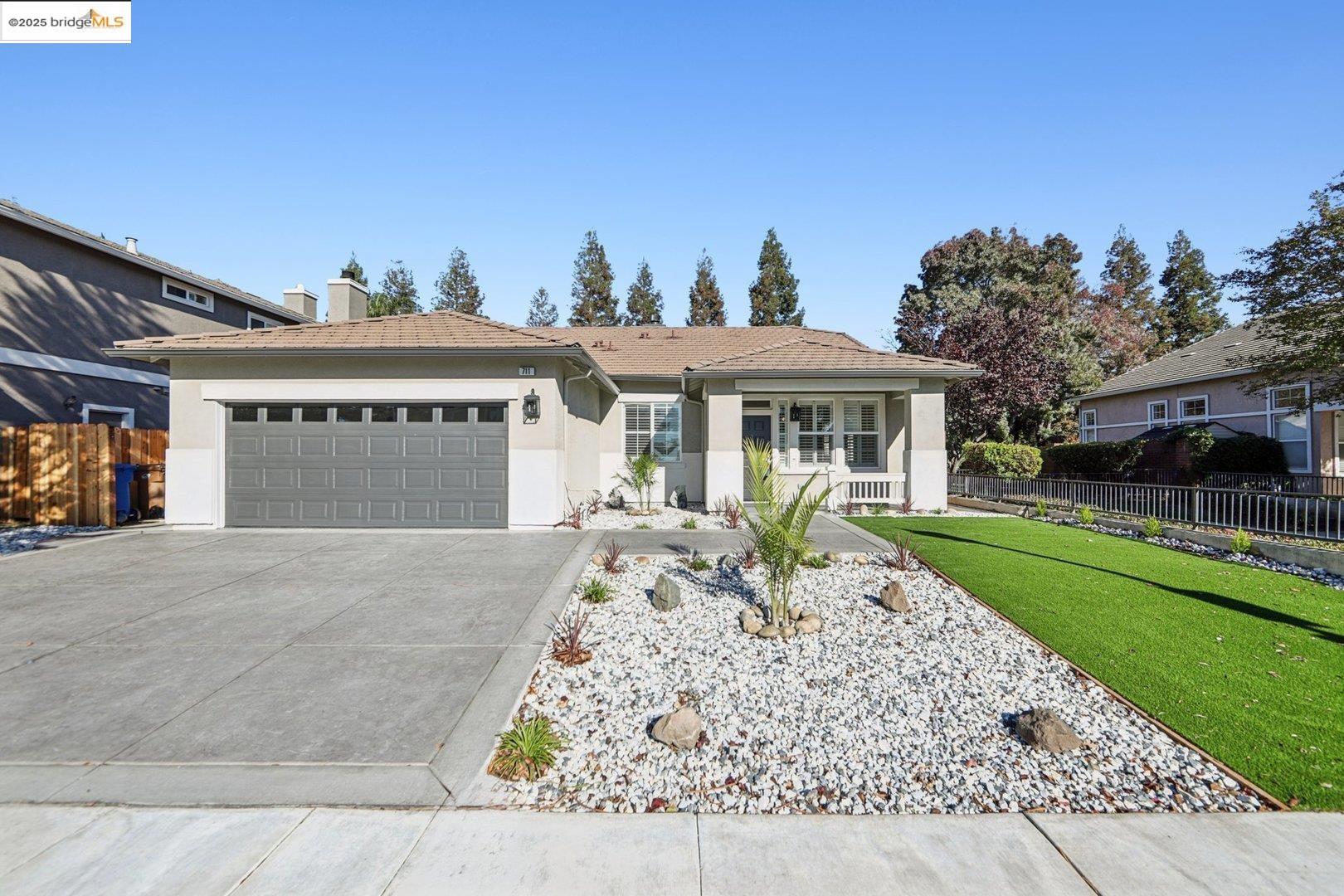 711 Thompsons DR, Brentwood, CA, 94513