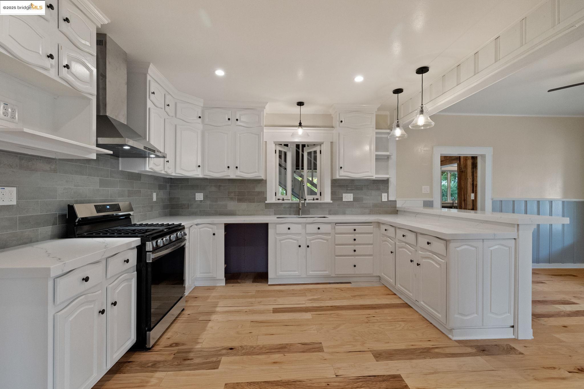 Detail Gallery Image 11 of 32 For 18527 Crocker, Tuolumne,  CA 95379 - 4 Beds | 2 Baths