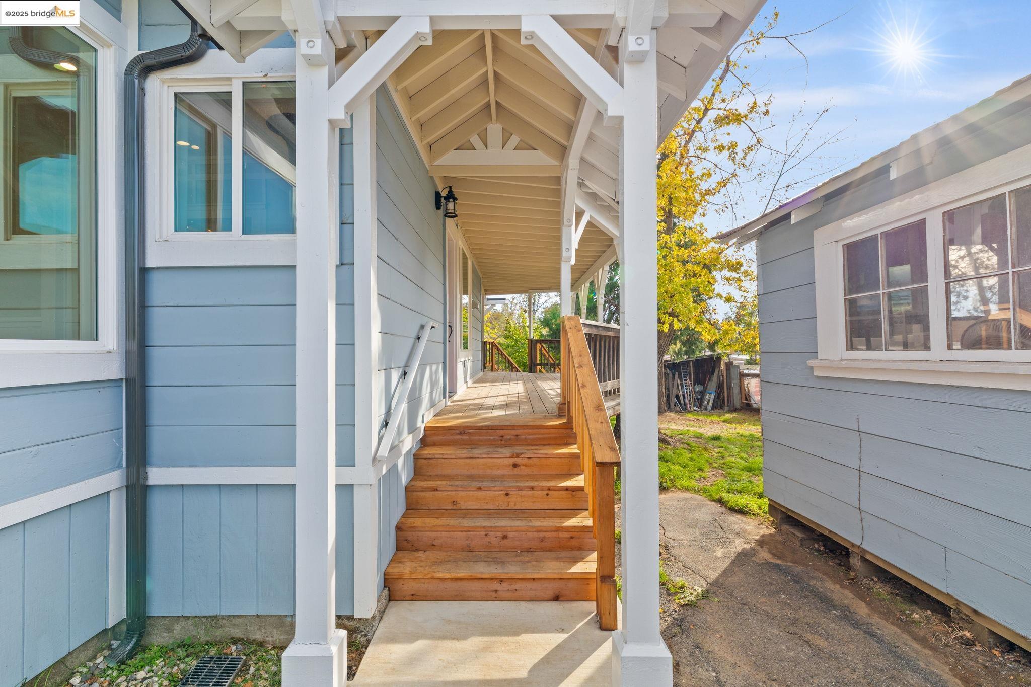 Detail Gallery Image 3 of 32 For 18527 Crocker, Tuolumne,  CA 95379 - 4 Beds | 2 Baths