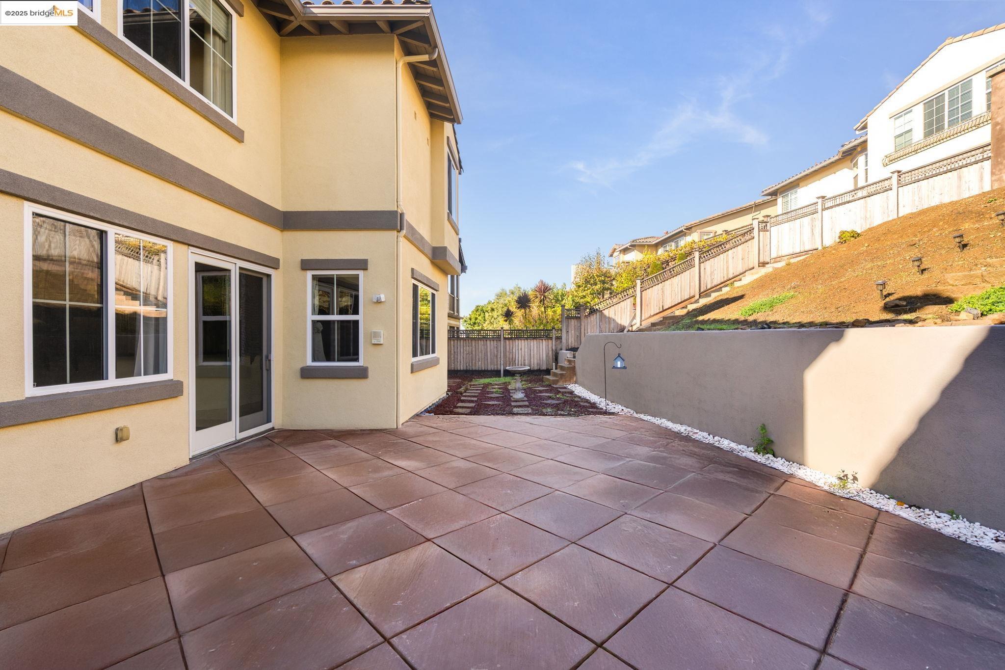 Detail Gallery Image 29 of 46 For 30 Arundel Dr, Hayward,  CA 94542 - 4 Beds | 4 Baths