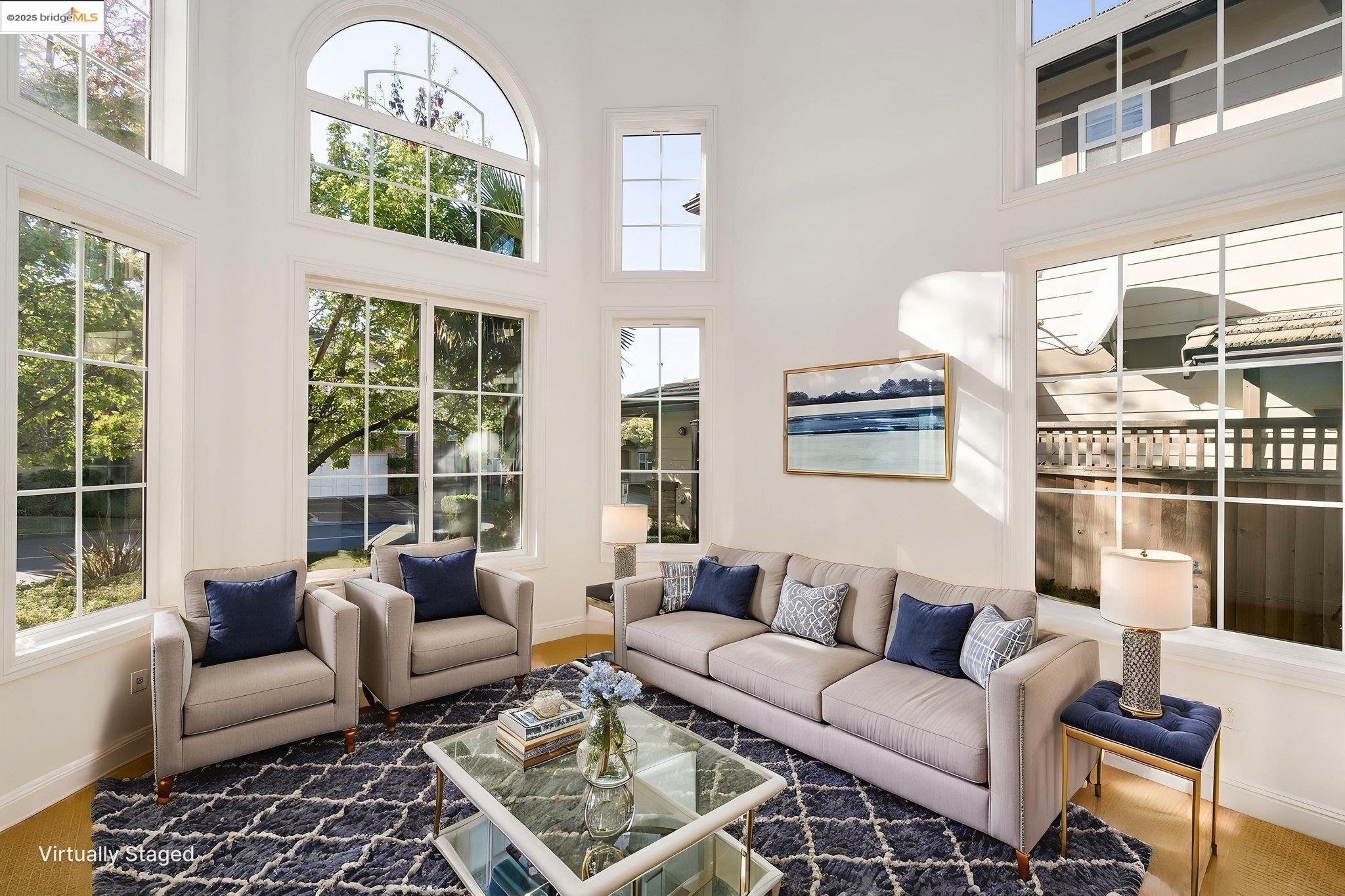 Detail Gallery Image 10 of 46 For 30 Arundel Dr, Hayward,  CA 94542 - 4 Beds | 4 Baths