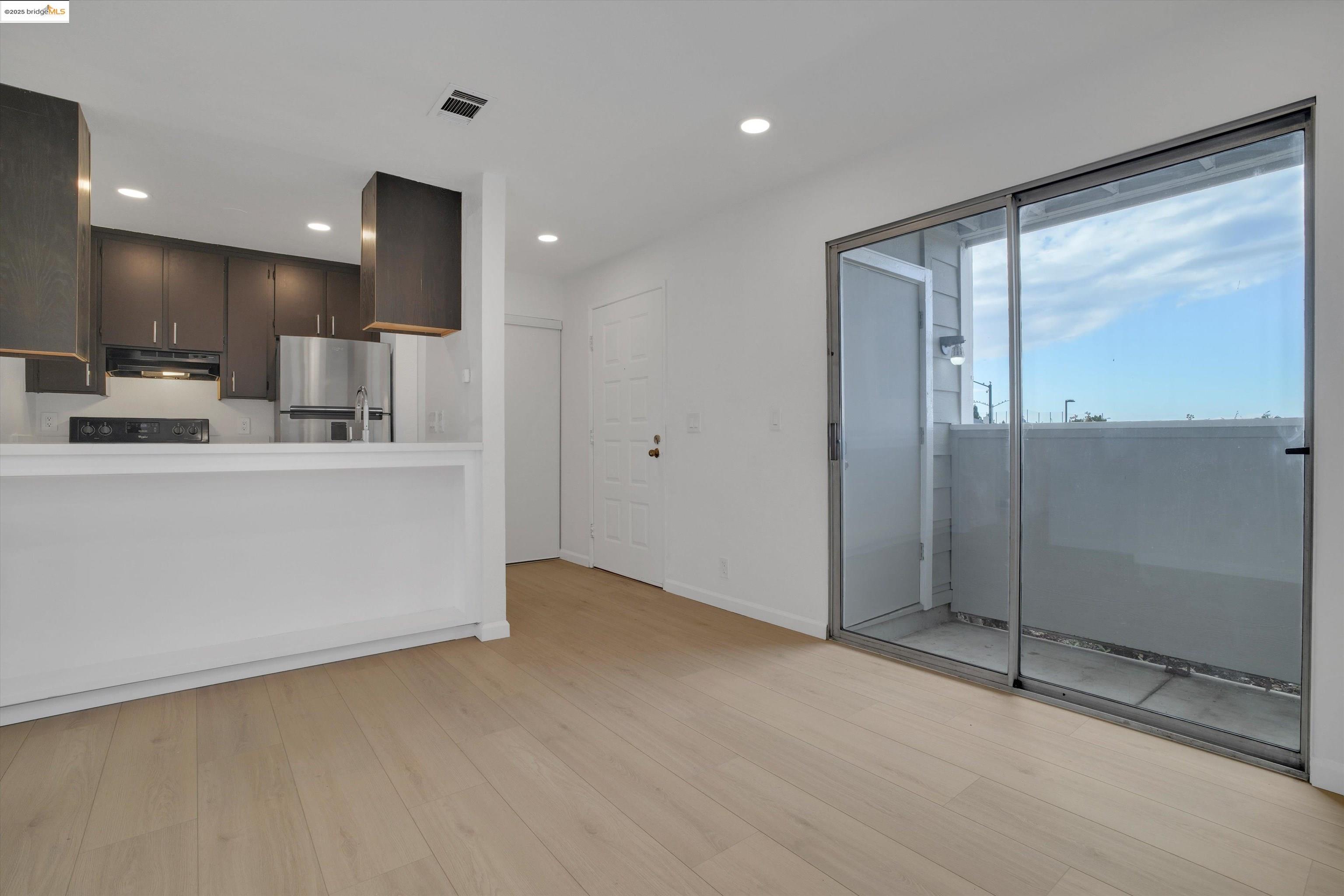 Photo #17: 41117836 Listing: Photo #17