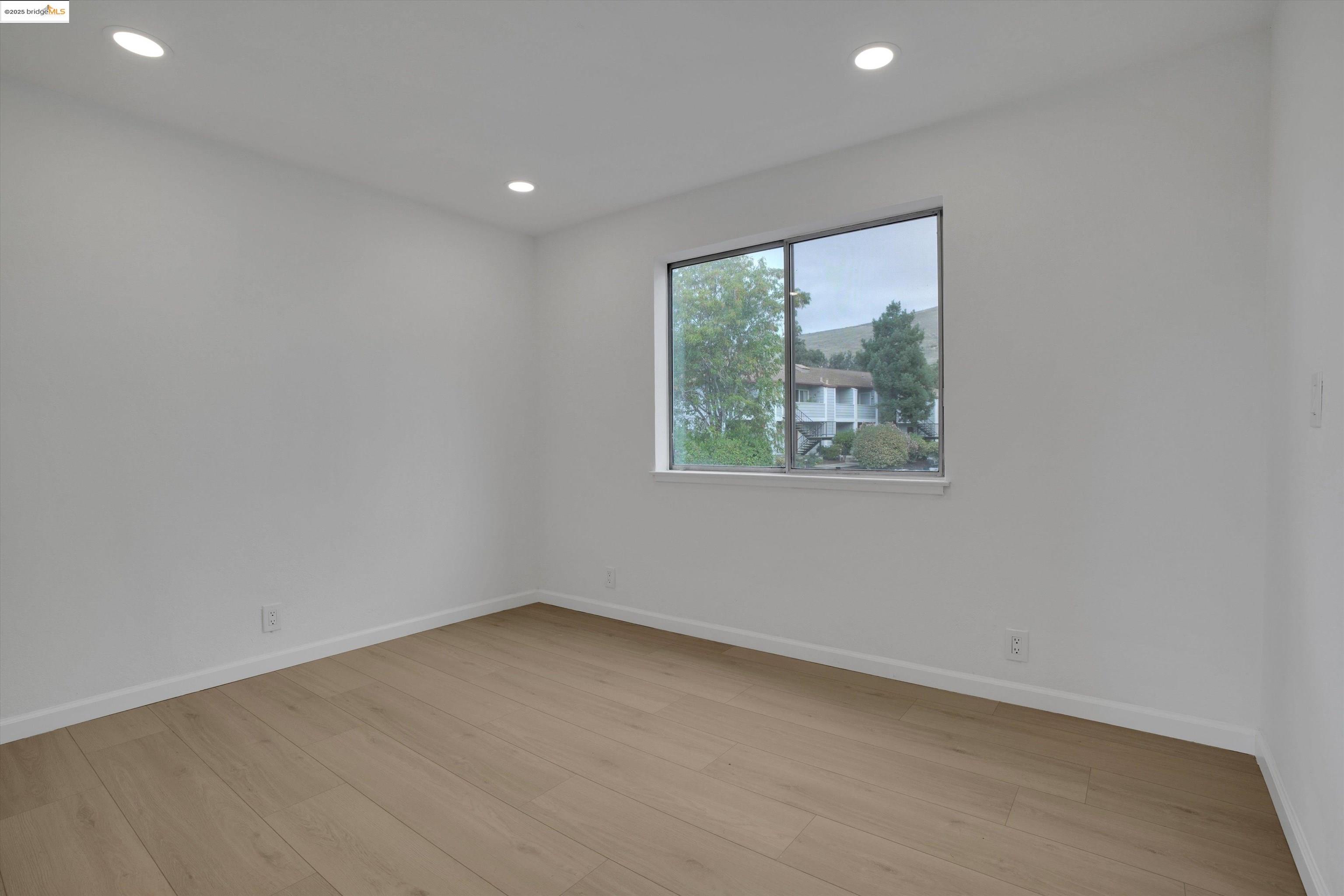 Photo #26: 41117836 Listing: Photo #26