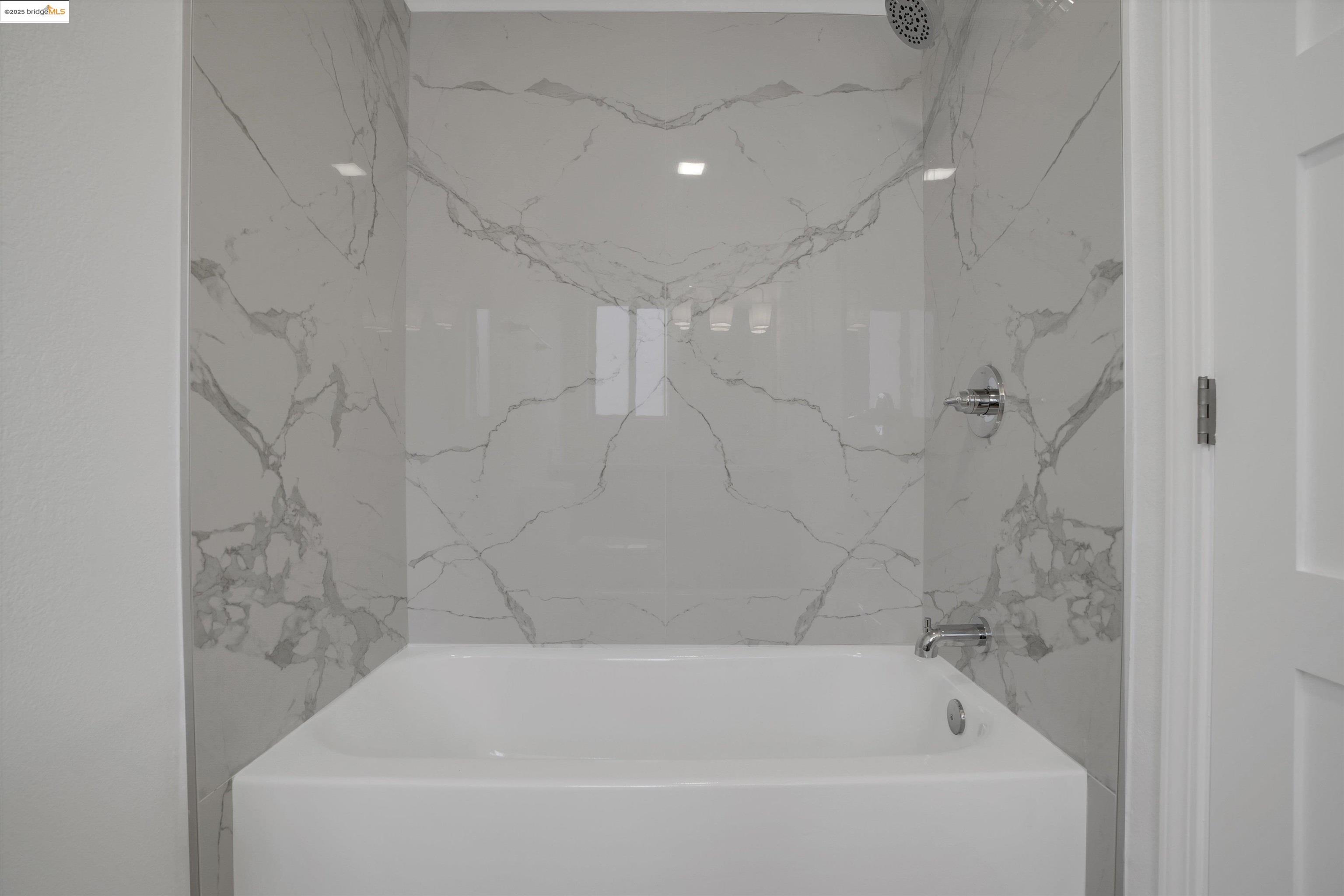 Photo #34: 41117836 Listing: Photo #34