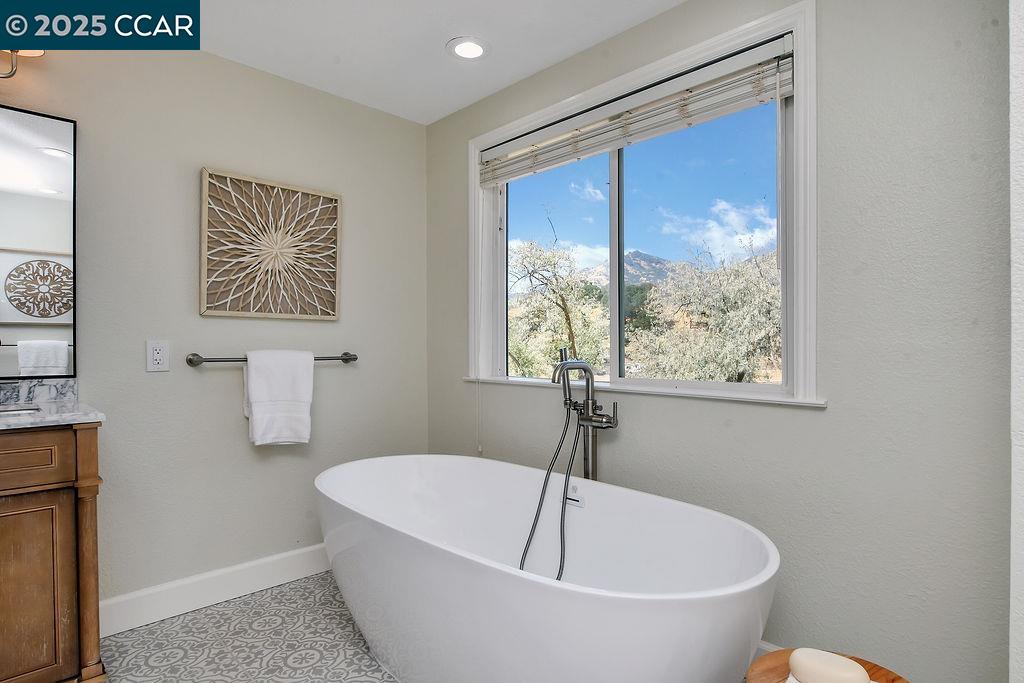 4161 Leon Drive, Clayton, CA, 94517