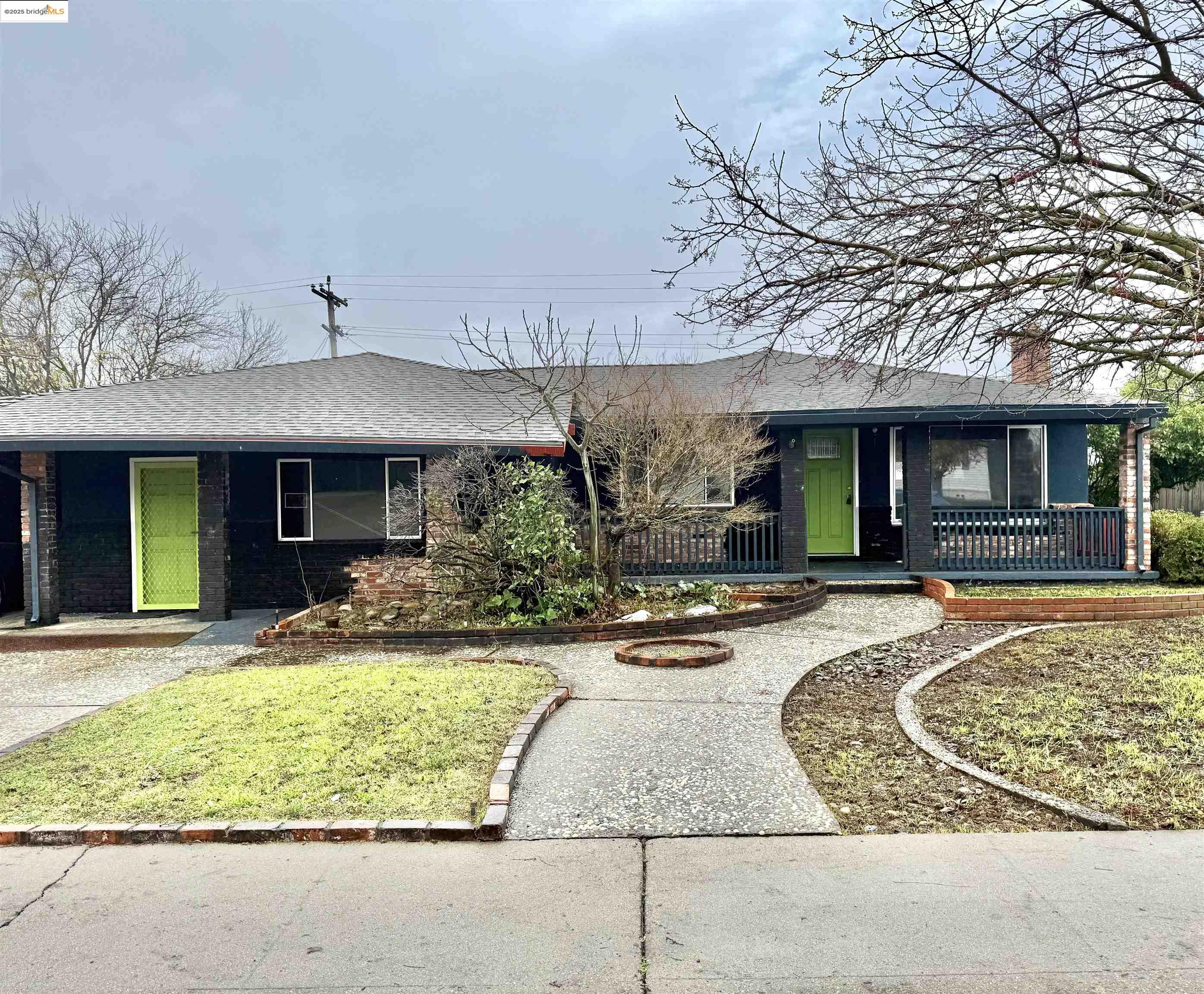 Front Image Thumbnail for EB41117905