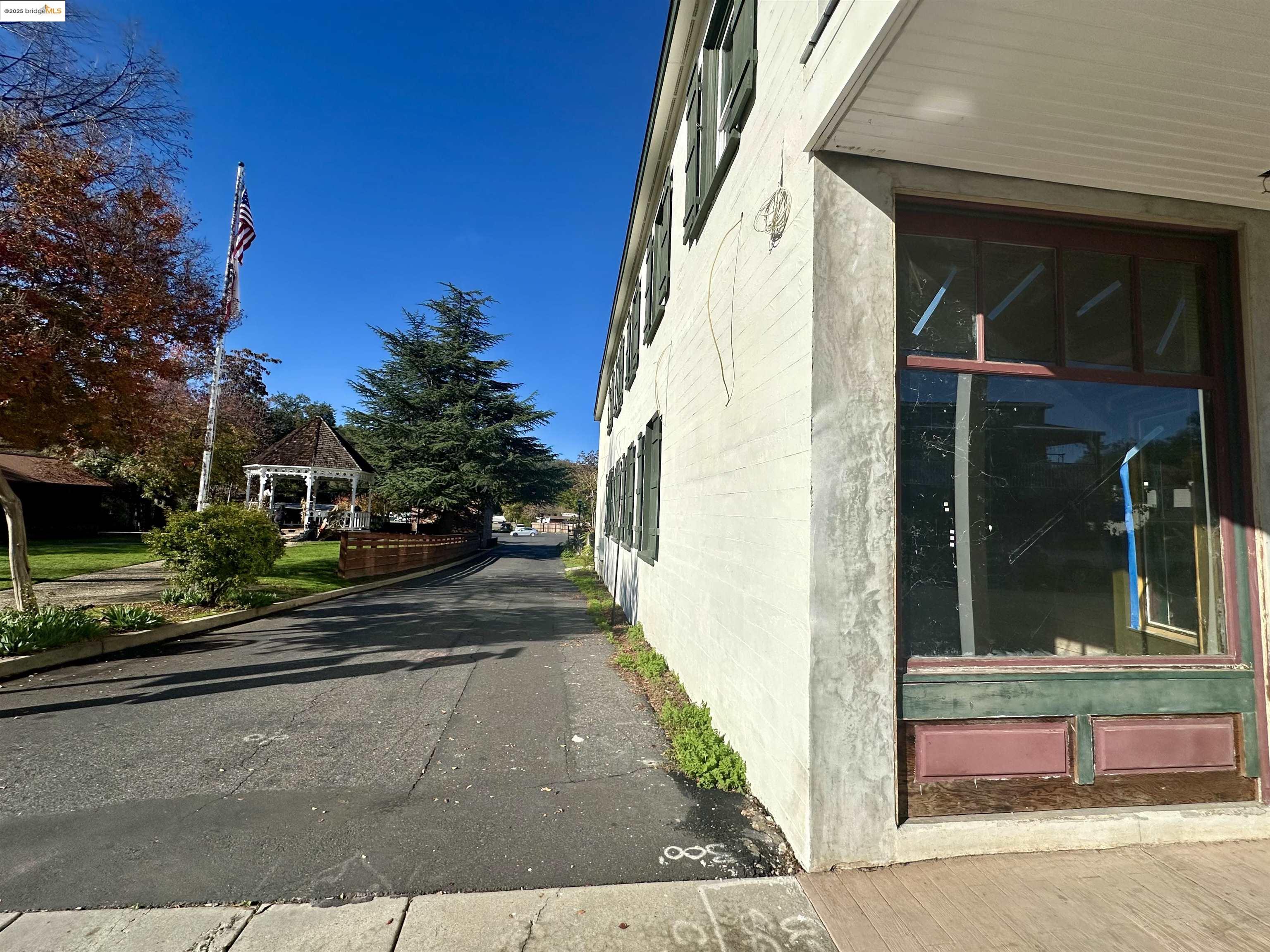 18228 Main Street, Jamestown, CA, 95327