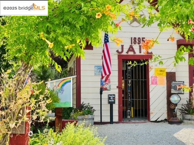 19703 Cottonwood St, Groveland, CA, 95321