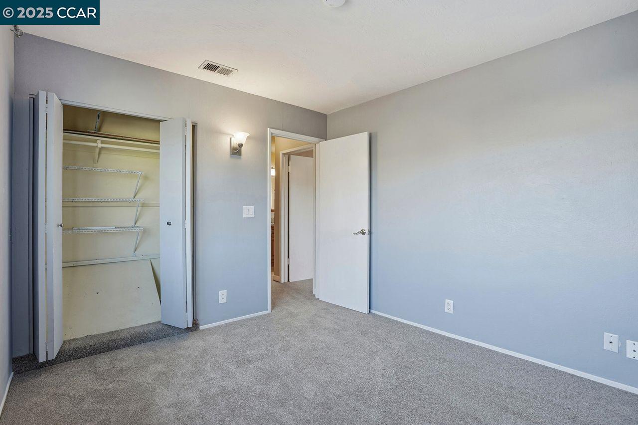 Photo #16: 41118080 Listing: Photo #16