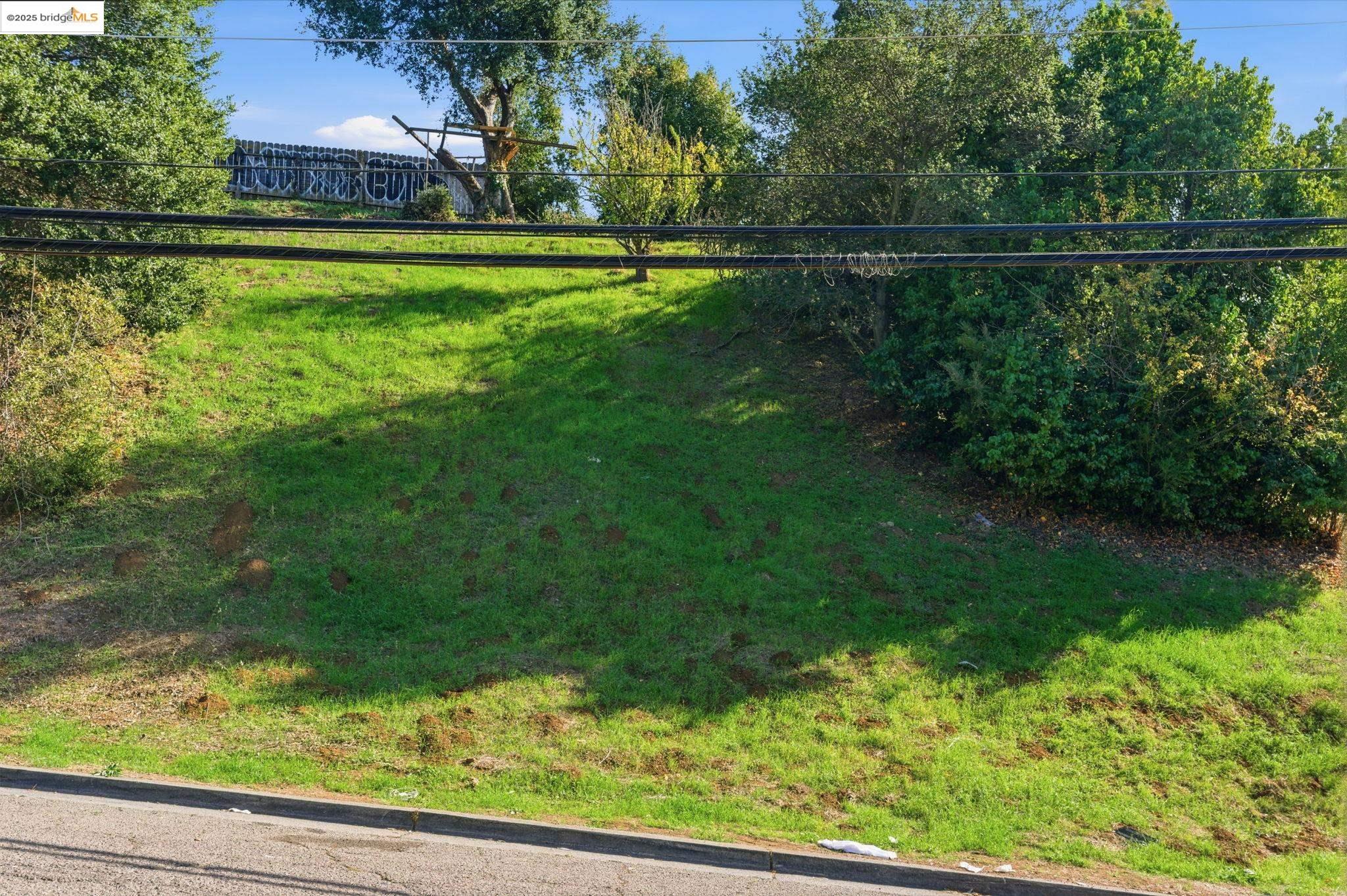 9670 Mountain Blvd, Oakland CA 94605 — photo 6