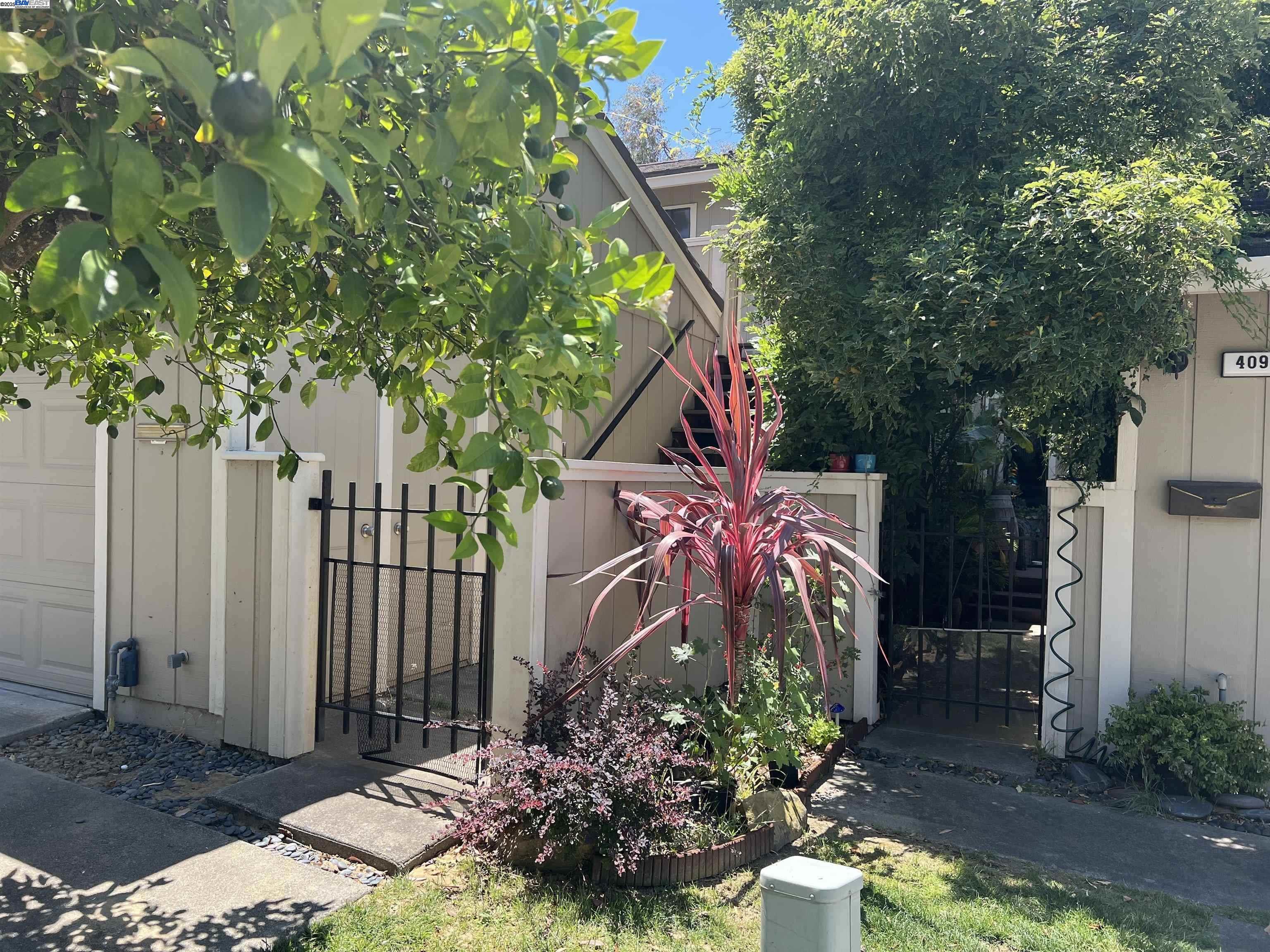 Front Image Thumbnail for BE41118153