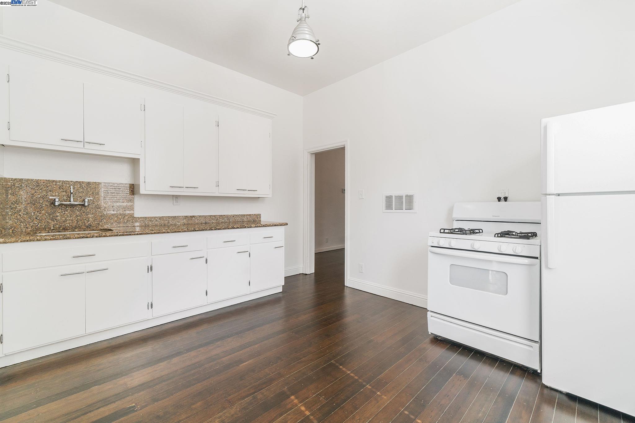 1000 Central Ave., Alameda CA 94501 — photo 19