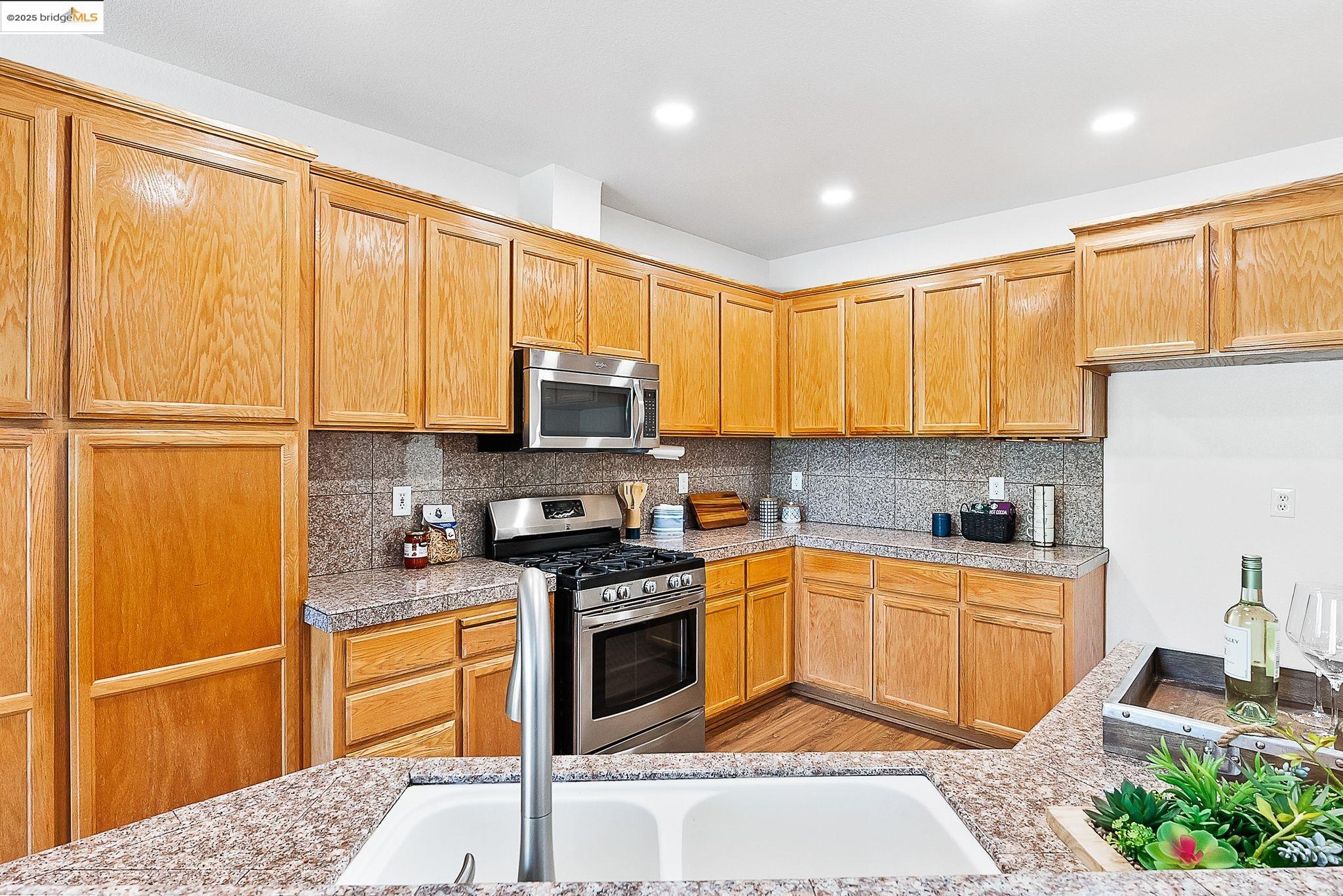 1879 Mount Conness Way, Antioch, CA, 94531
