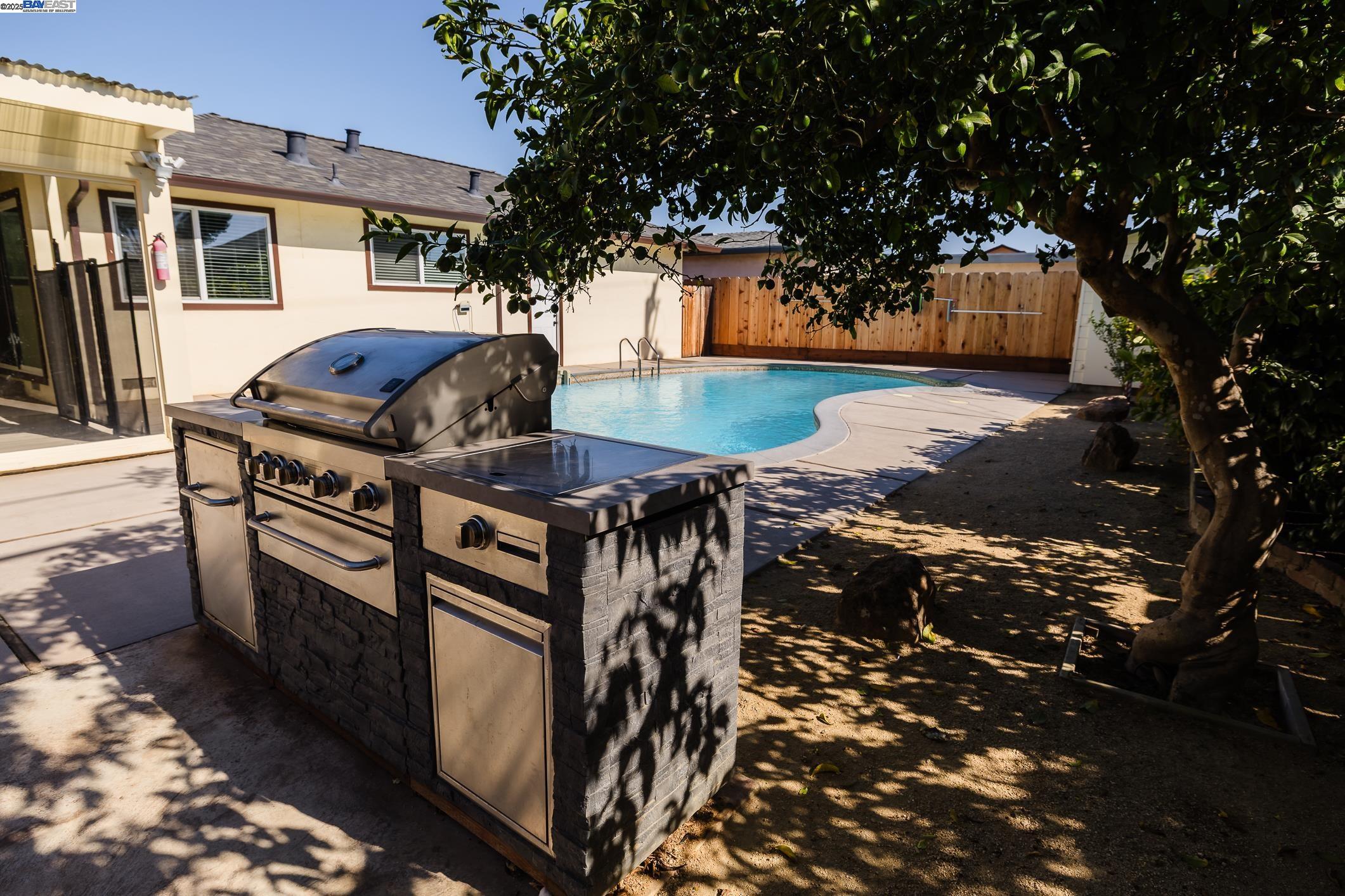 Detail Gallery Image 52 of 60 For 767 Lemos Ave, Salinas,  CA 93901 - 3 Beds | 2 Baths