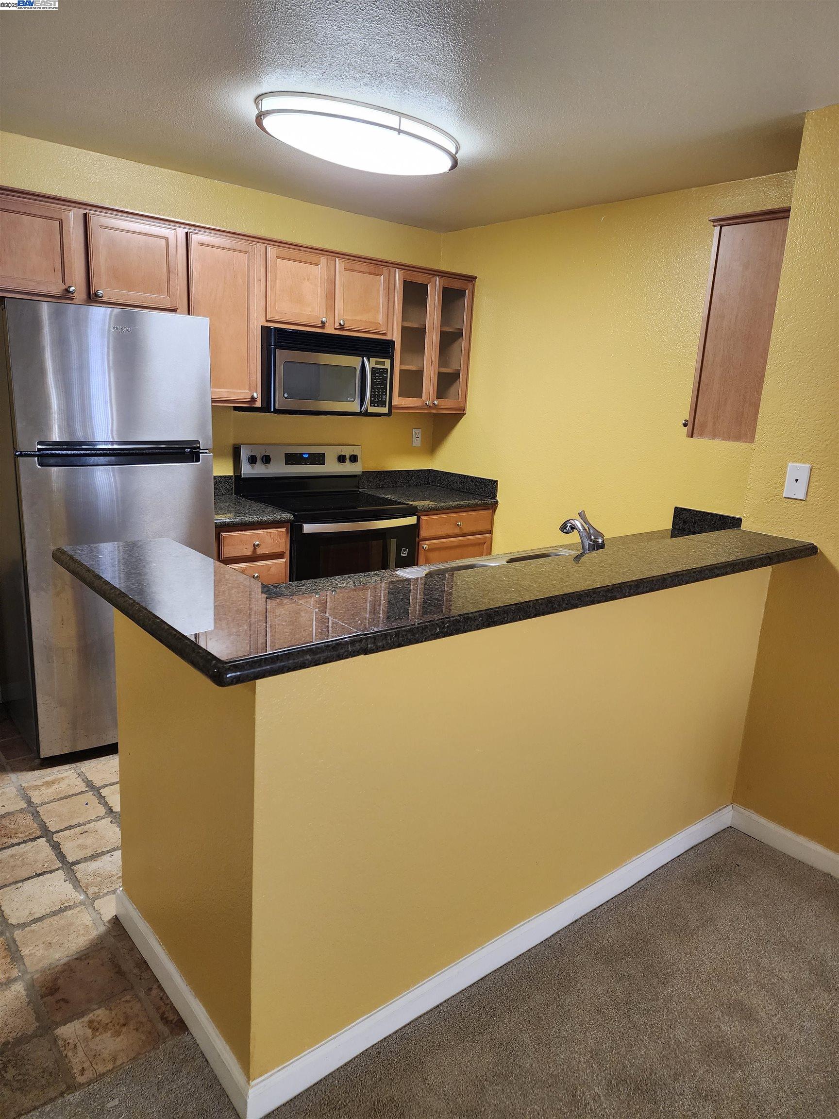 Detail Gallery Image 1 of 1 For 484 Dempsey Rd #186,  Milpitas,  CA 95035 - 1 Beds | 1 Baths