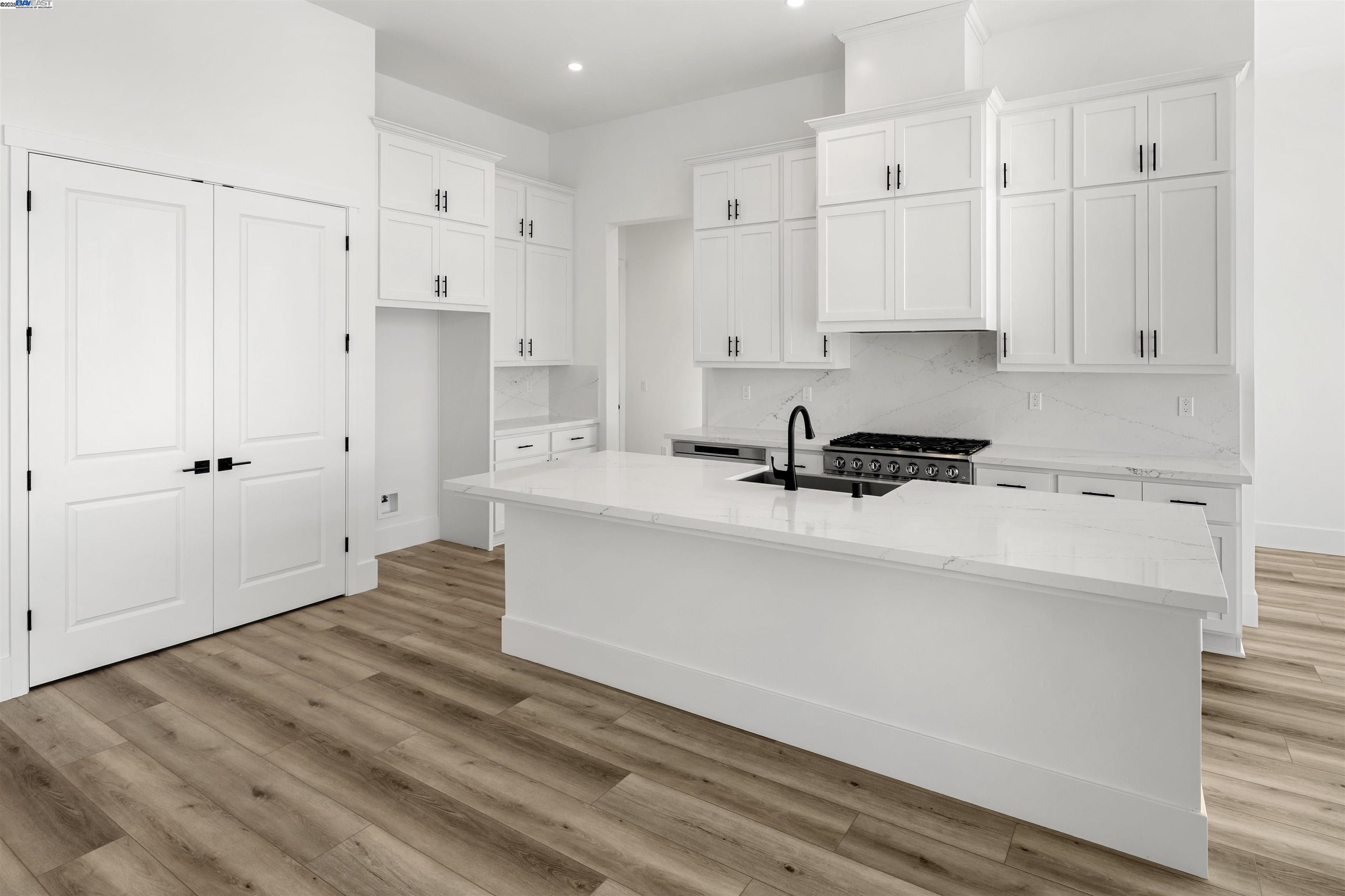 Detail Gallery Image 11 of 34 For 6012 Windsweep Road, Bethel Island,  CA 94511 - 3 Beds | 2 Baths