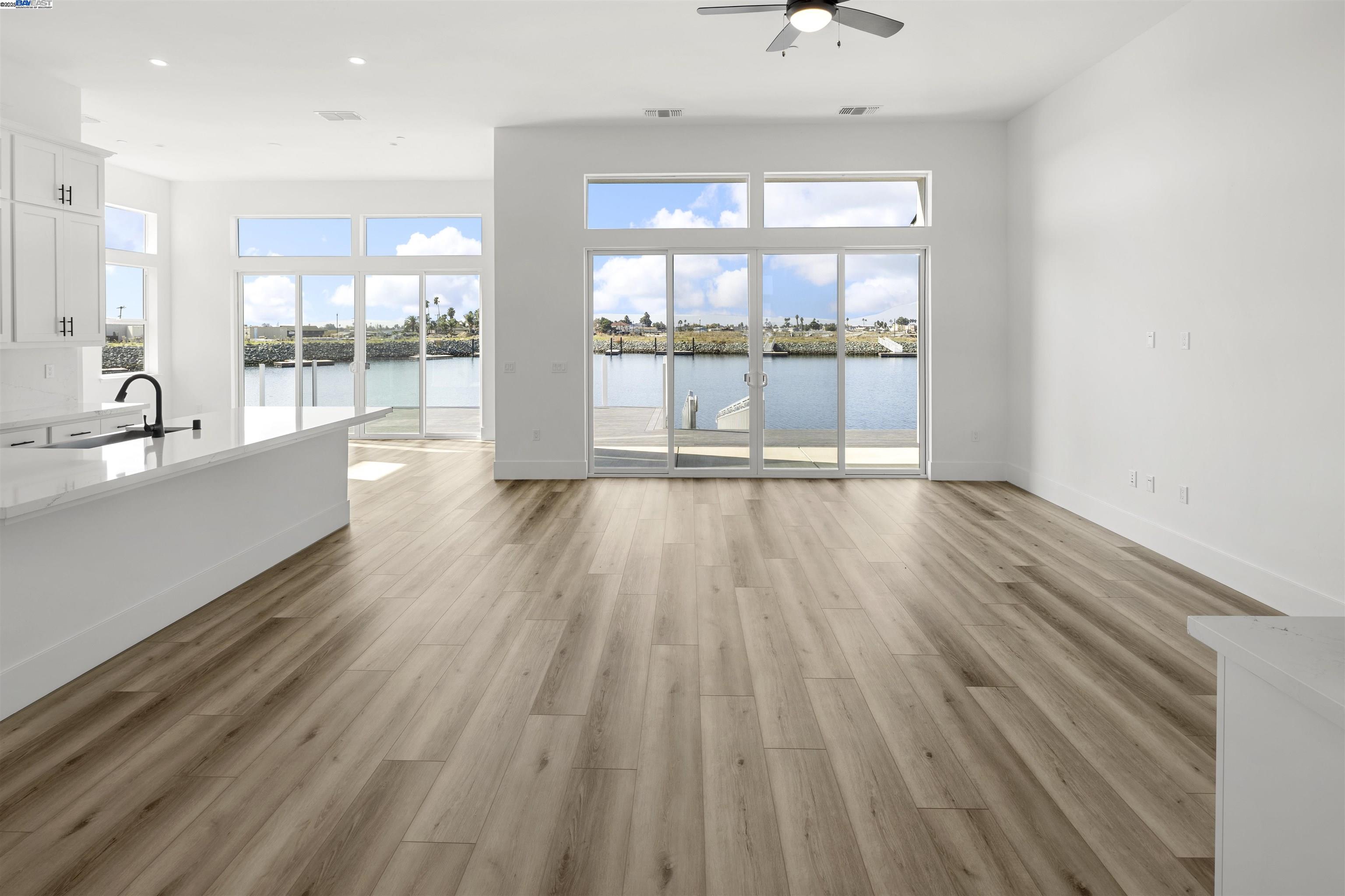 Detail Gallery Image 6 of 34 For 6012 Windsweep Road, Bethel Island,  CA 94511 - 3 Beds | 2 Baths