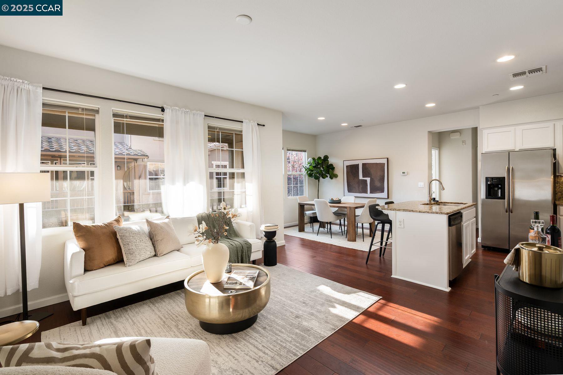 Front Image Thumbnail for CC41118430