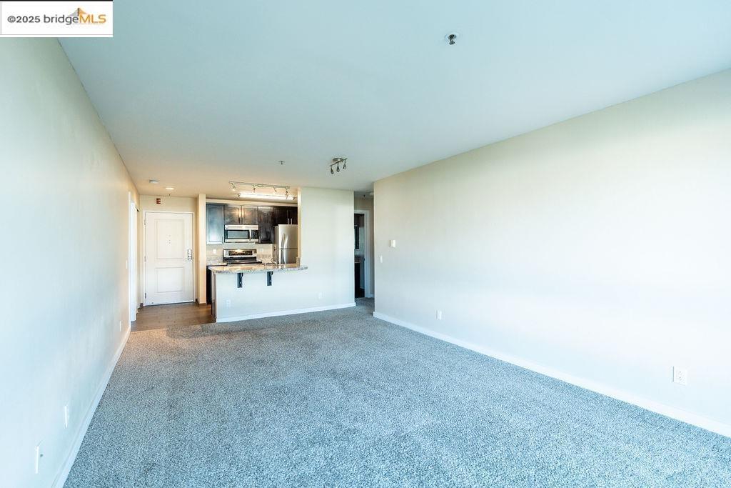 Detail Gallery Image 9 of 41 For 6400 Christie Ave #3213,  Emeryville,  CA 94608 - 2 Beds | 2 Baths