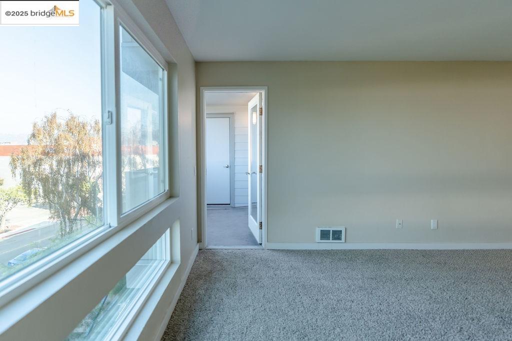 Detail Gallery Image 10 of 41 For 6400 Christie Ave #3213,  Emeryville,  CA 94608 - 2 Beds | 2 Baths