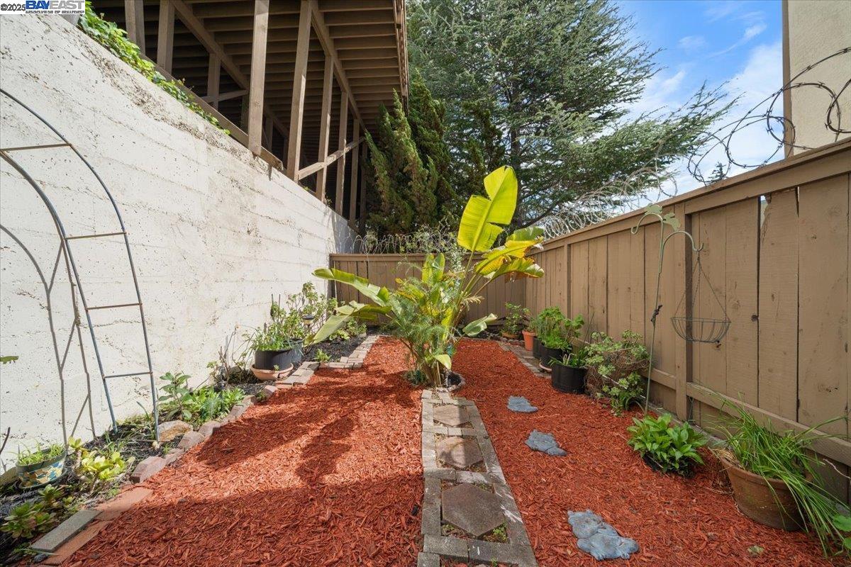 Photo #13: 41118450 Listing: Photo #13