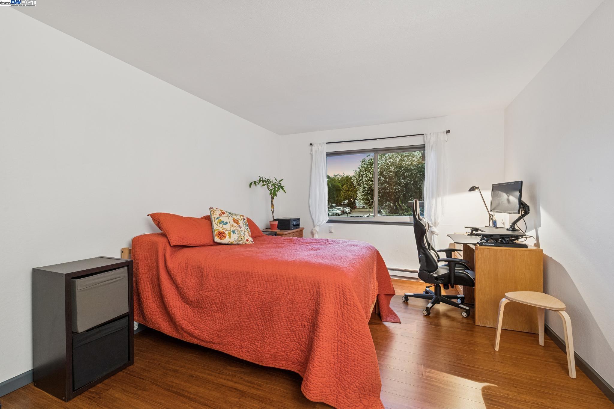 Photo #8: 41118458 Listing: Photo #8