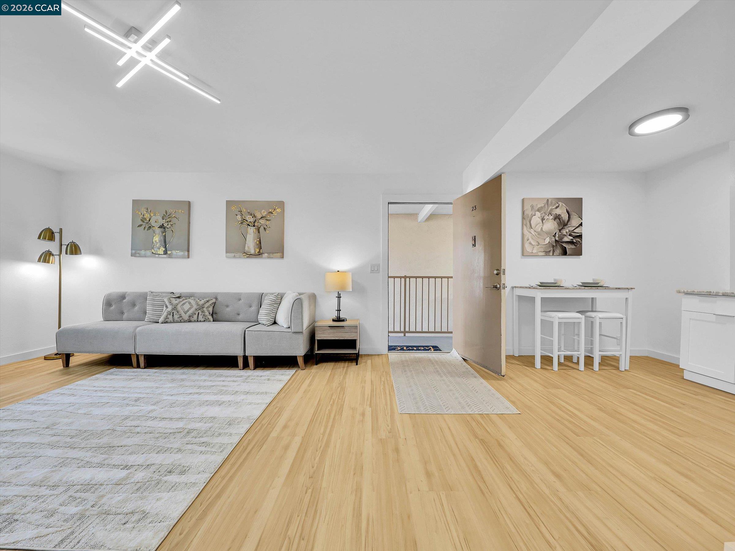 Detail Gallery Image 3 of 59 For 375 Camelback Rd #23,  Pleasant Hill,  CA 94523 - 2 Beds | 1 Baths