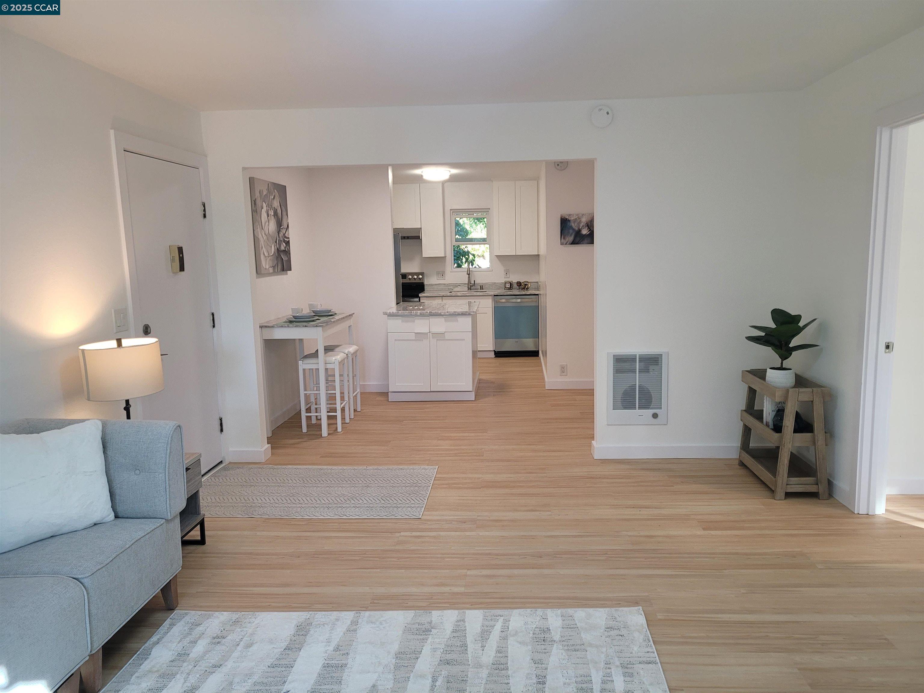 Photo #35: 41118467 Listing: Photo #35