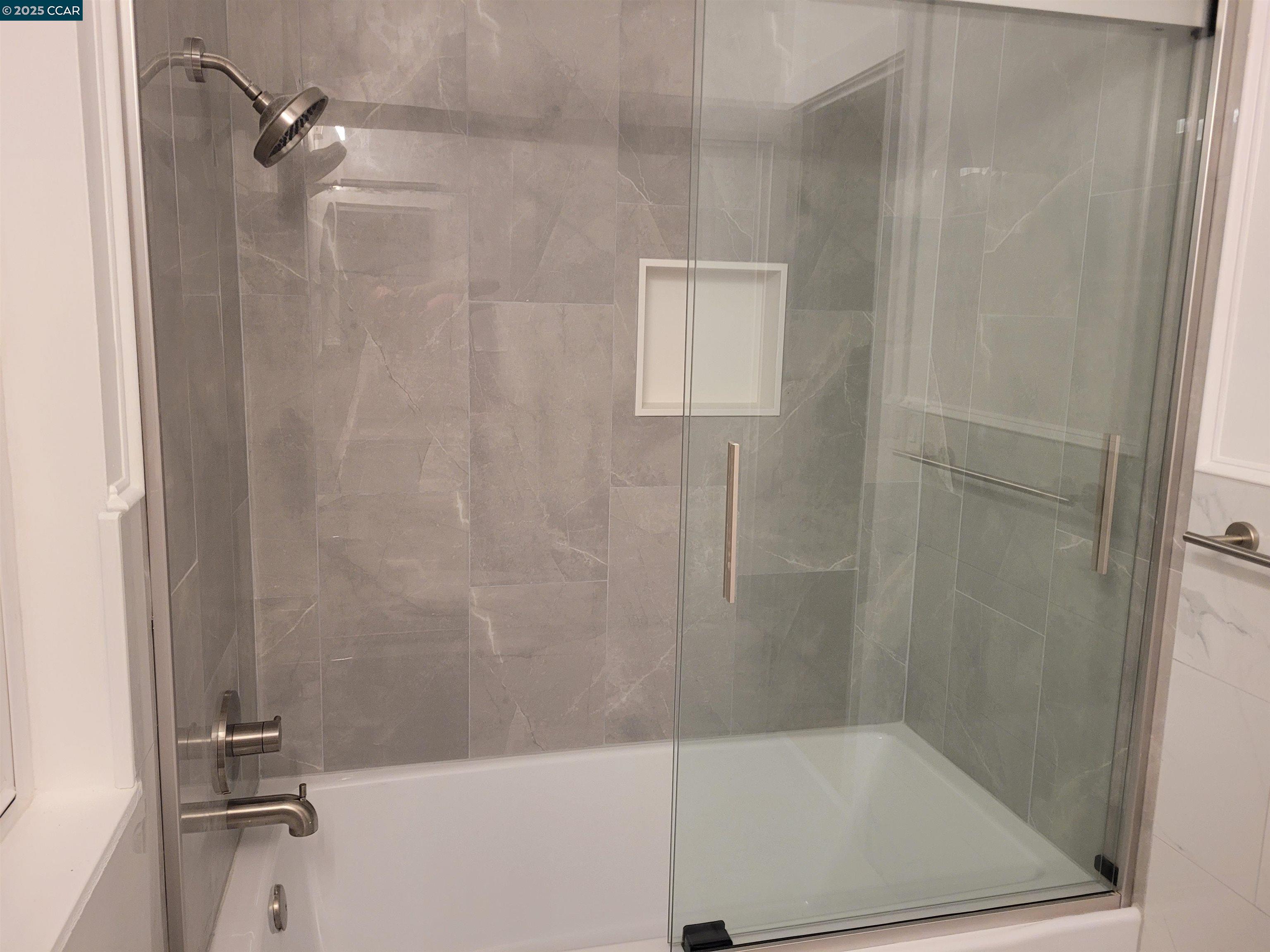 Detail Gallery Image 37 of 59 For 375 Camelback Rd #23,  Pleasant Hill,  CA 94523 - 2 Beds | 1 Baths