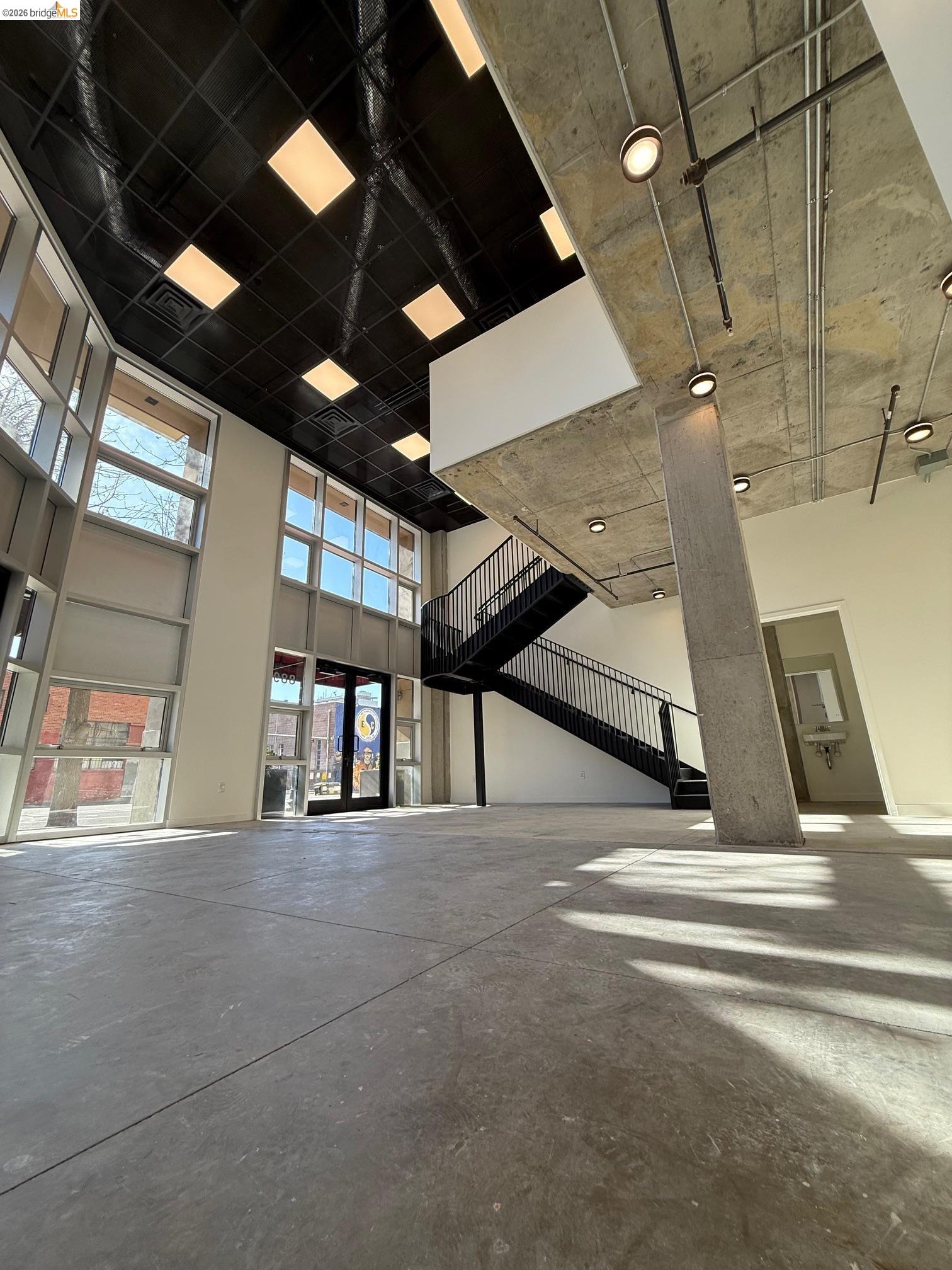 899 Clay St, Oakland, CA, 94607