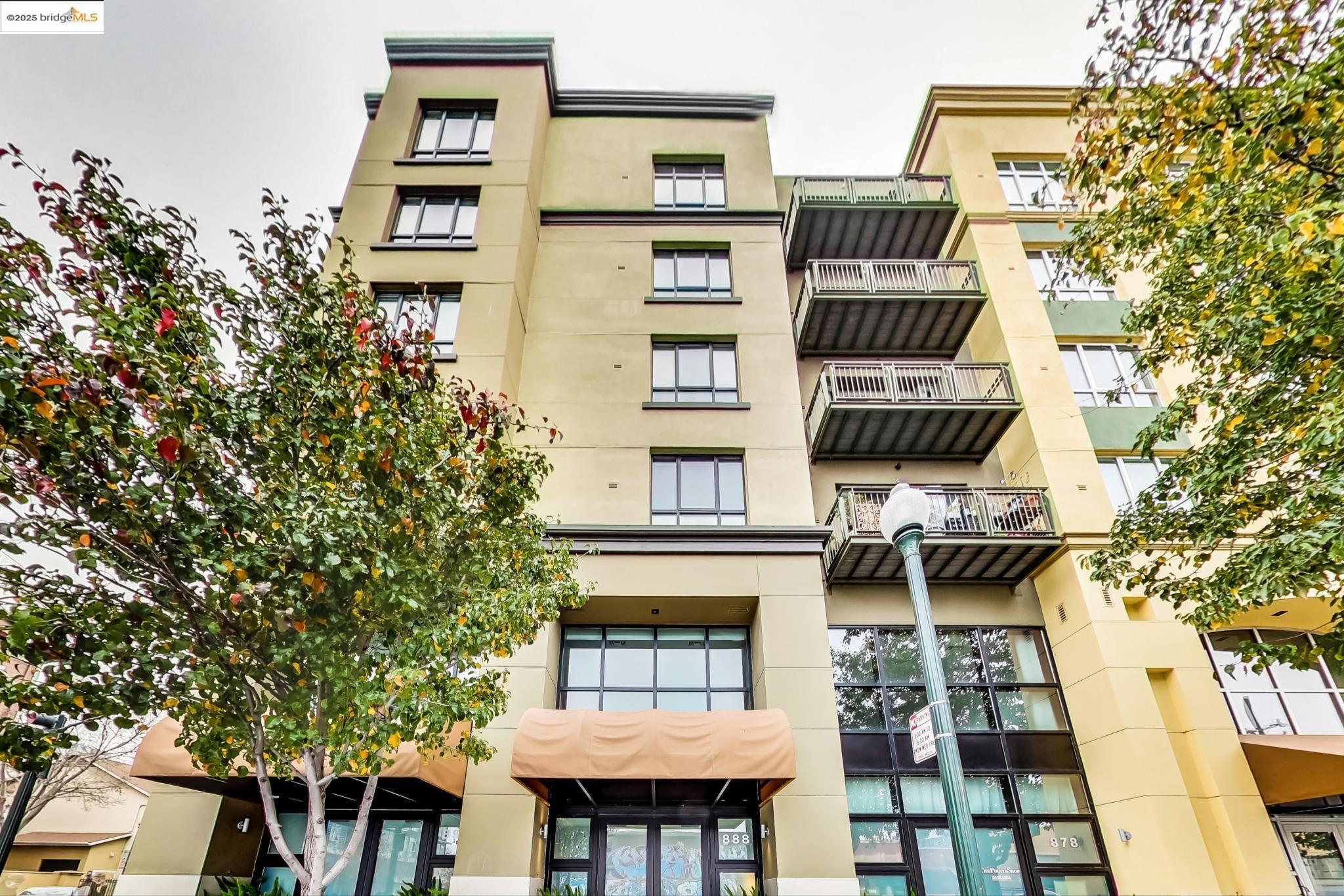 Detail Gallery Image 20 of 20 For 899 Clay St, Oakland,  CA 94607 - – Beds | – Baths