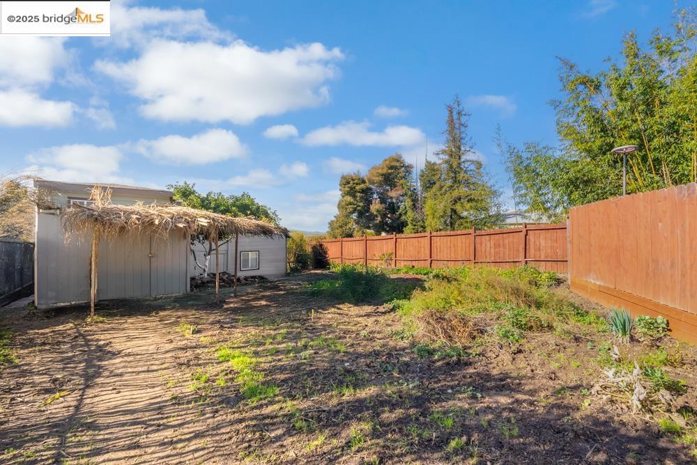 8016 Macarthur Blvd, Oakland CA 94605 — photo 8
