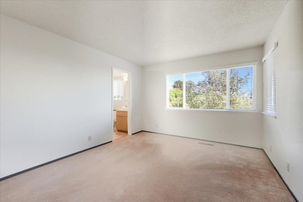 Detail Gallery Image 15 of 35 For 1839 Shirley Dr, Benicia,  CA 94510 - 2 Beds | 2 Baths