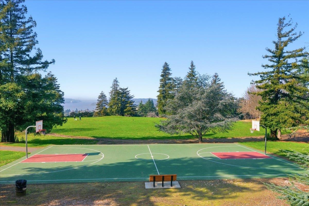 Detail Gallery Image 25 of 35 For 1839 Shirley Dr, Benicia,  CA 94510 - 2 Beds | 2 Baths