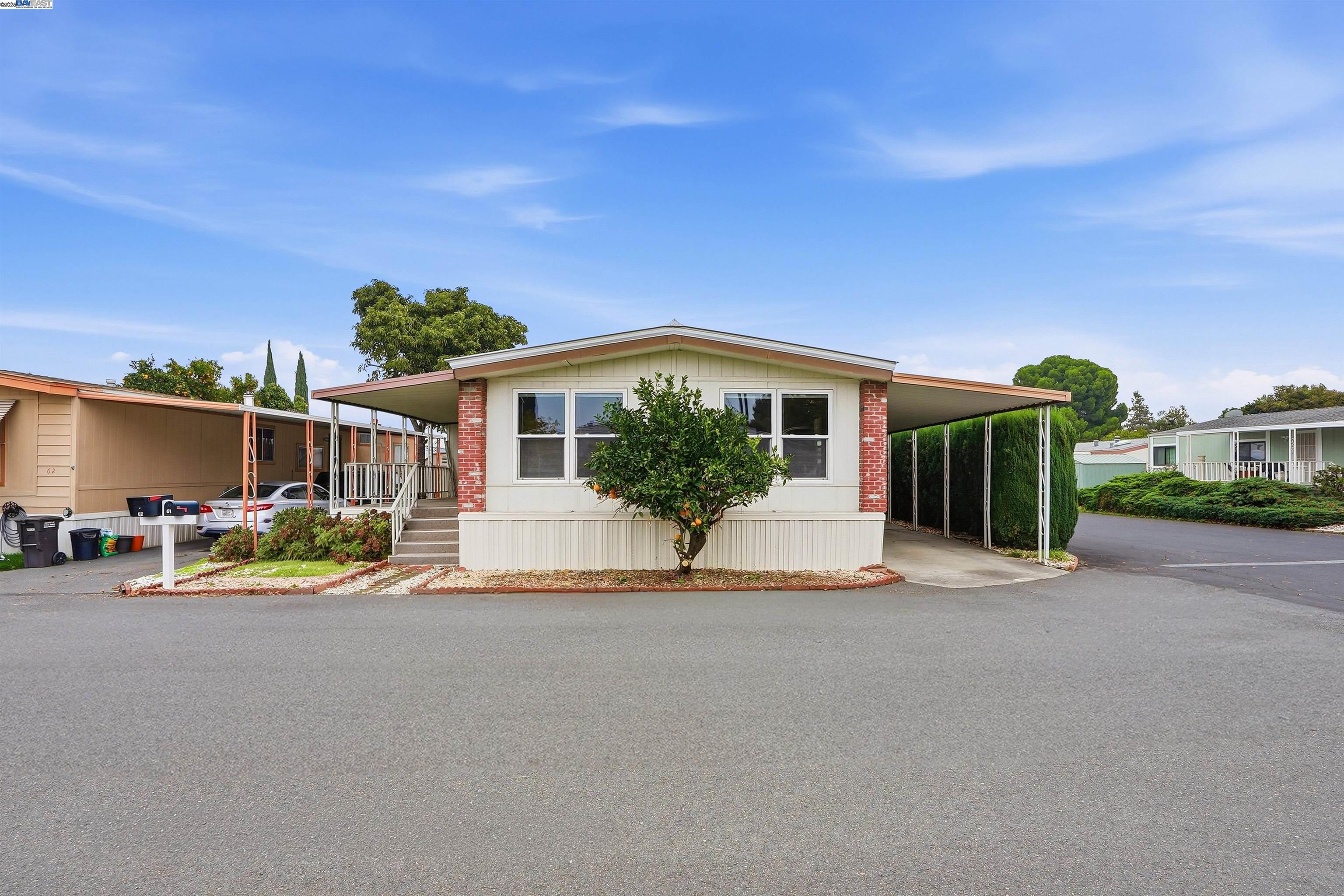 Front Image Thumbnail for BE41118521